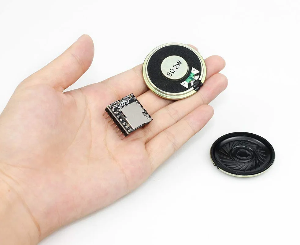 Mini odtwarzacz MP3 DFPlayer moduł z metalową obudową okrągłe głośniki 2 W 8 omów do DIY kompatybilny z Arduino