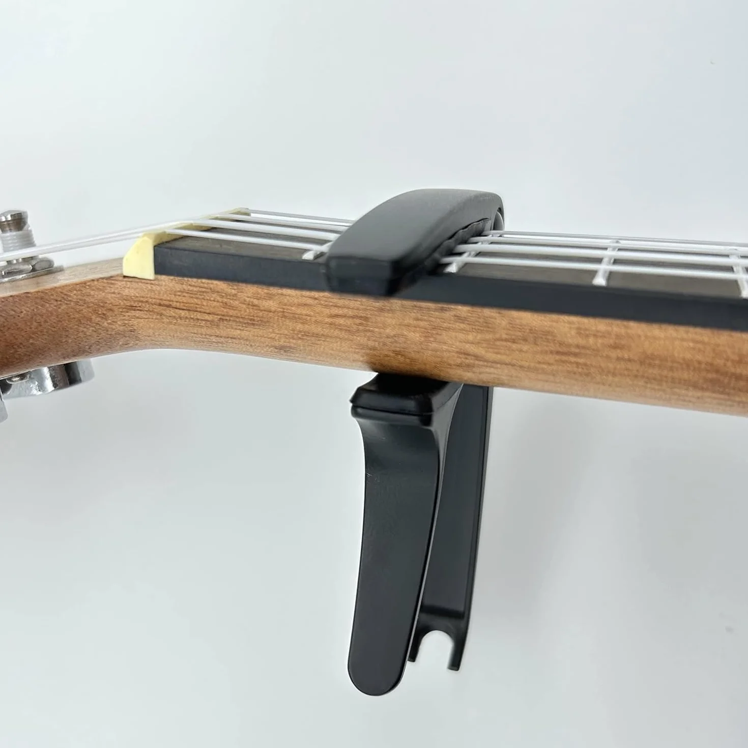 Capotastos Do Akustycznych Gitar Elektrycznych i Ukulele - Trigger Capo
