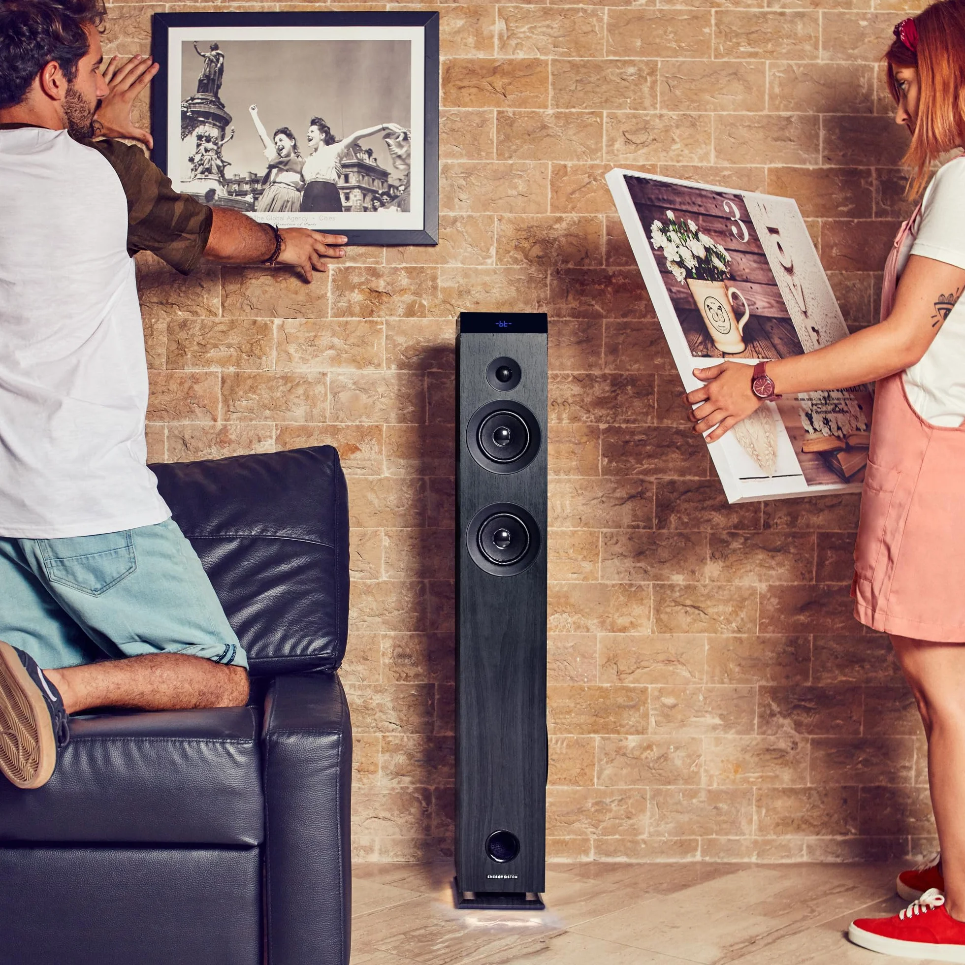 Energy Sistem Tower 7 100 W True Wireless Sound Tower z wyświetlaczem światła otoczenia, USB/MicroSD, Bluetooth, FM - czarna