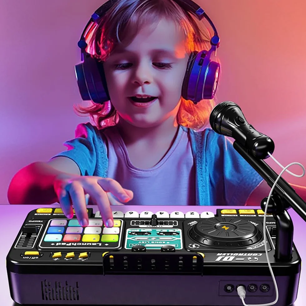 Mikser DJ dla dzieci z odtwarzaczem płyt i Bluetooth