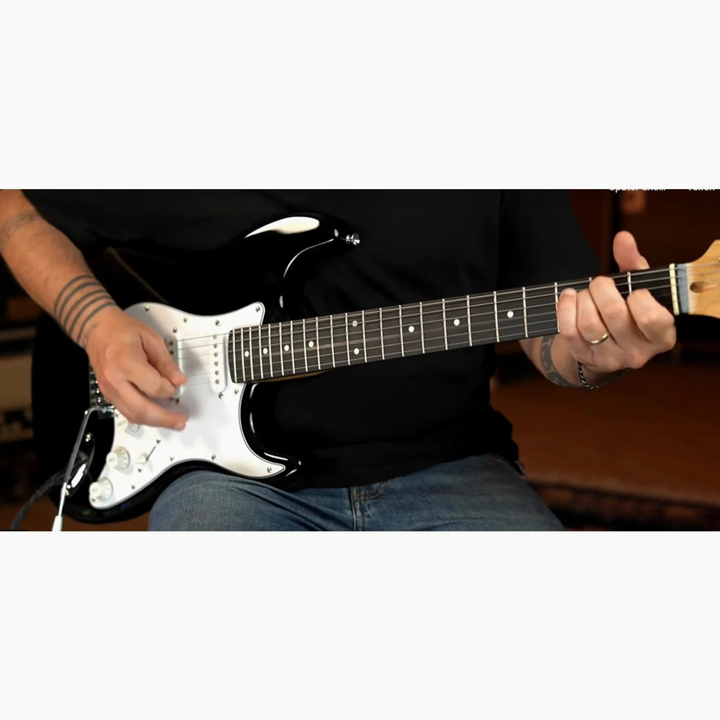 Eko Guitars GEE ST100-BLK gitara elektryczna, czarna, kompletny zestaw ze wzmacniaczem i akcesoriami