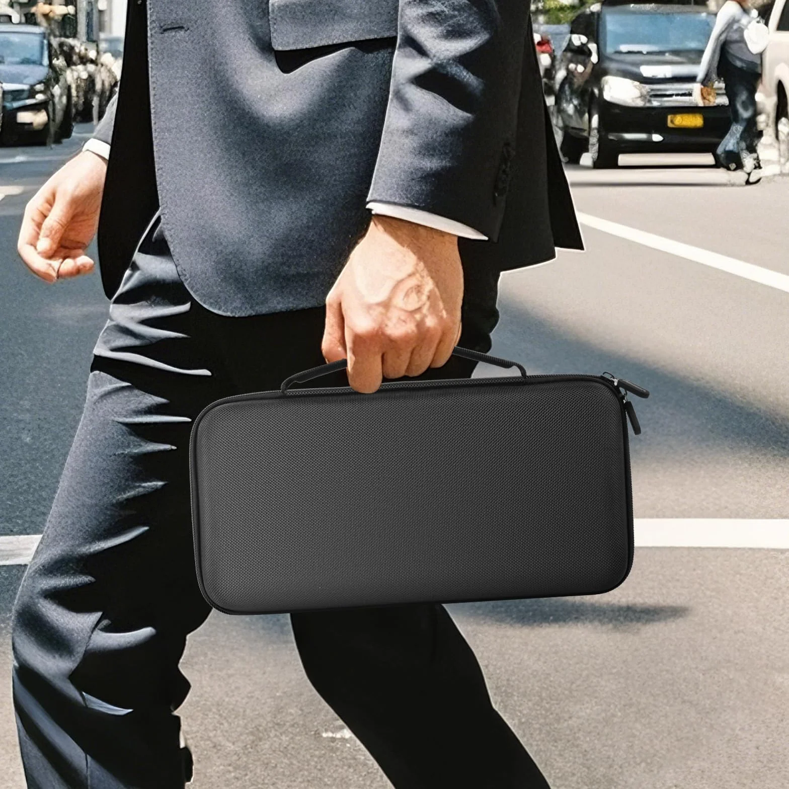 Etui kompatybilne z Apple 2024 Mac mini M4 / M4 Pro z chipem, organizer Hard Electronics pasuje do klawiatury, Magic Mouse, ładowarki i akcesoriów (tylko pudełko) - czarne
