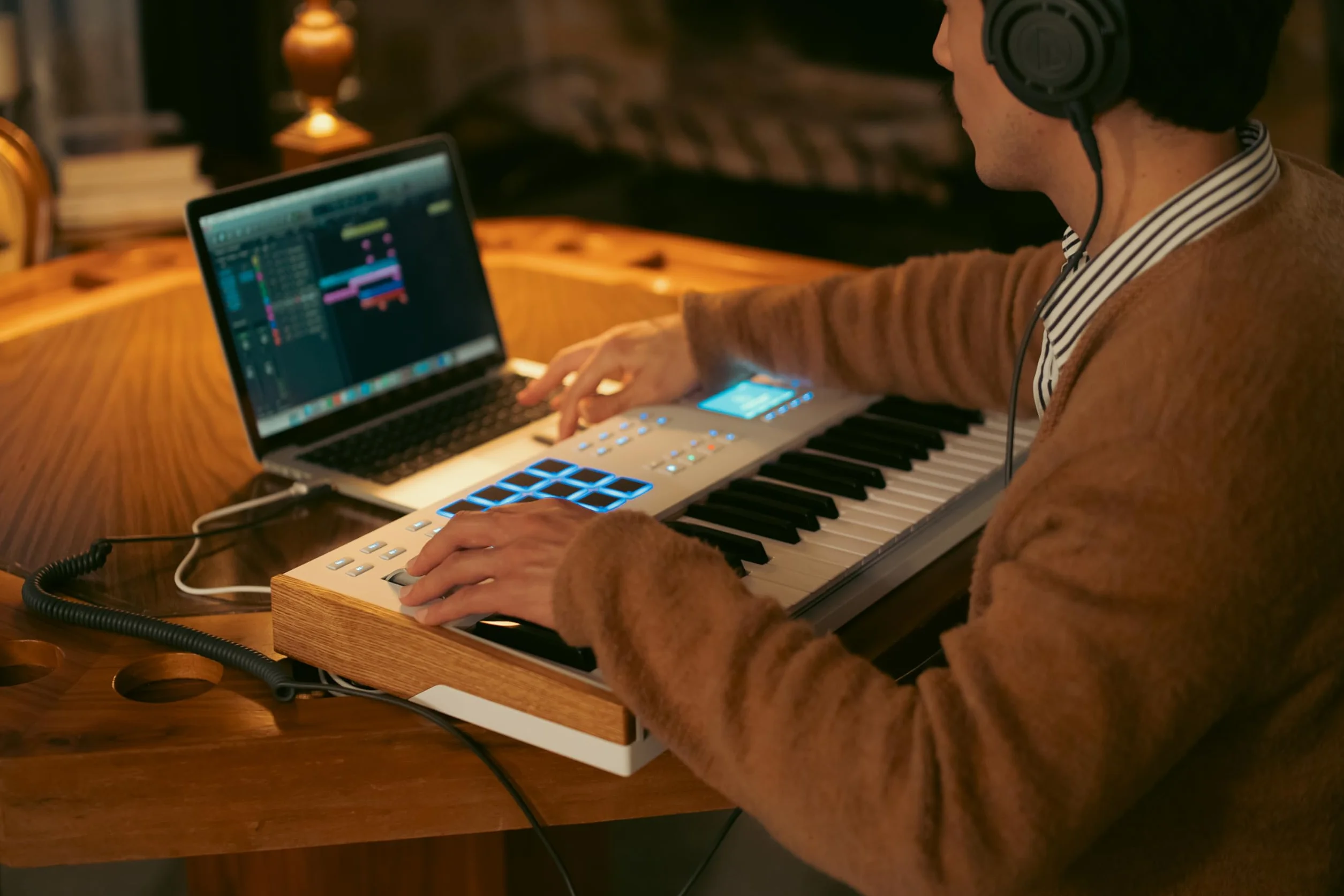 Arturia KeyLab Mk3 61 Black - klawiatura midi