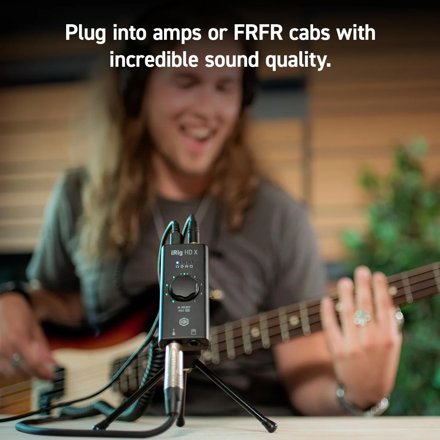 iRig HD X guitar audio interface for iPhone, iPad, Mac, iOS and PC with USB-C, Lightning and USB cables and 24-bit, 96 kHz music recording