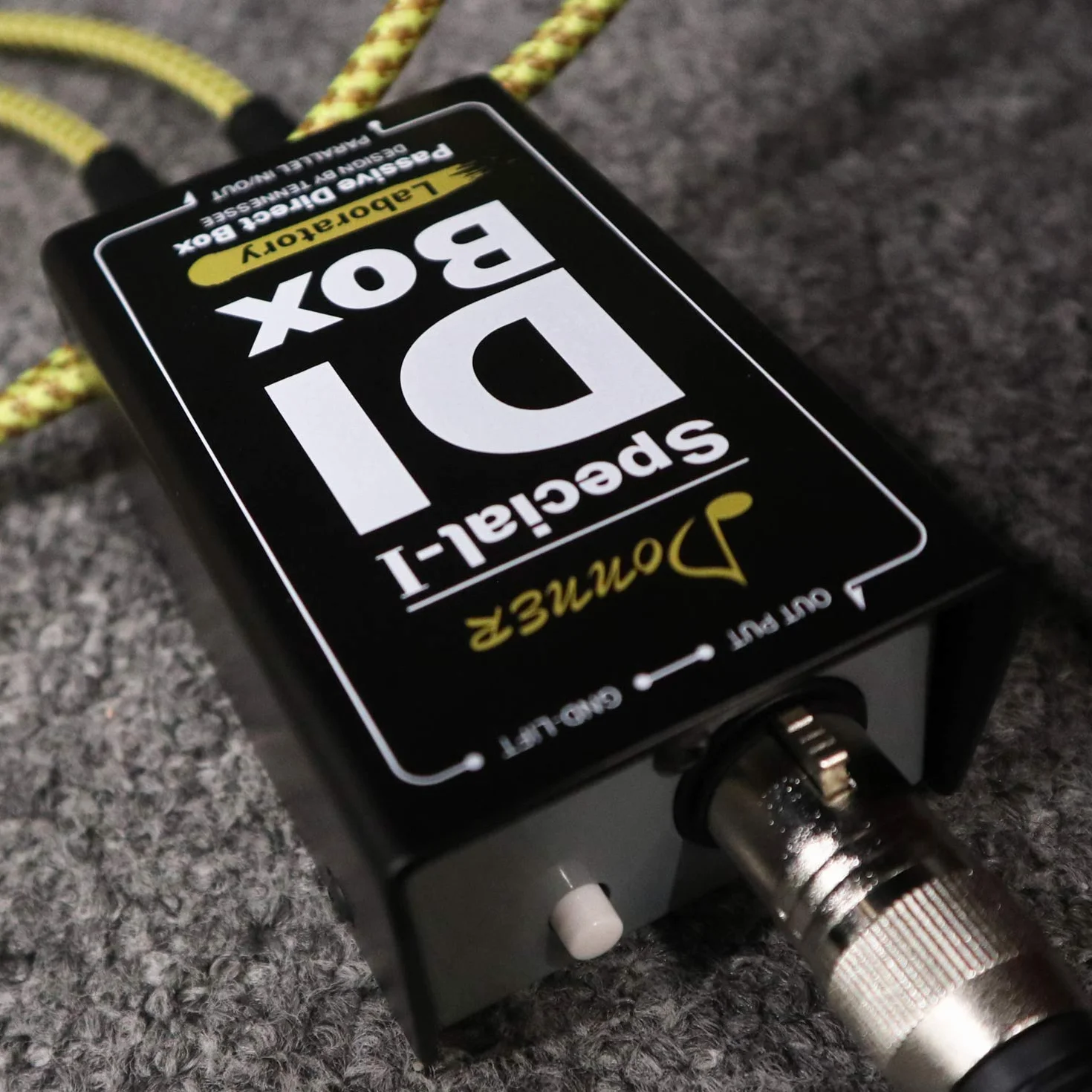 Donner Pasywny DI-Box Special-I Professional High-Performance Jednostka Eliminator szumu 1/4" Instrument Direct Box do zrównoważonego i niezrównoważonego XLR