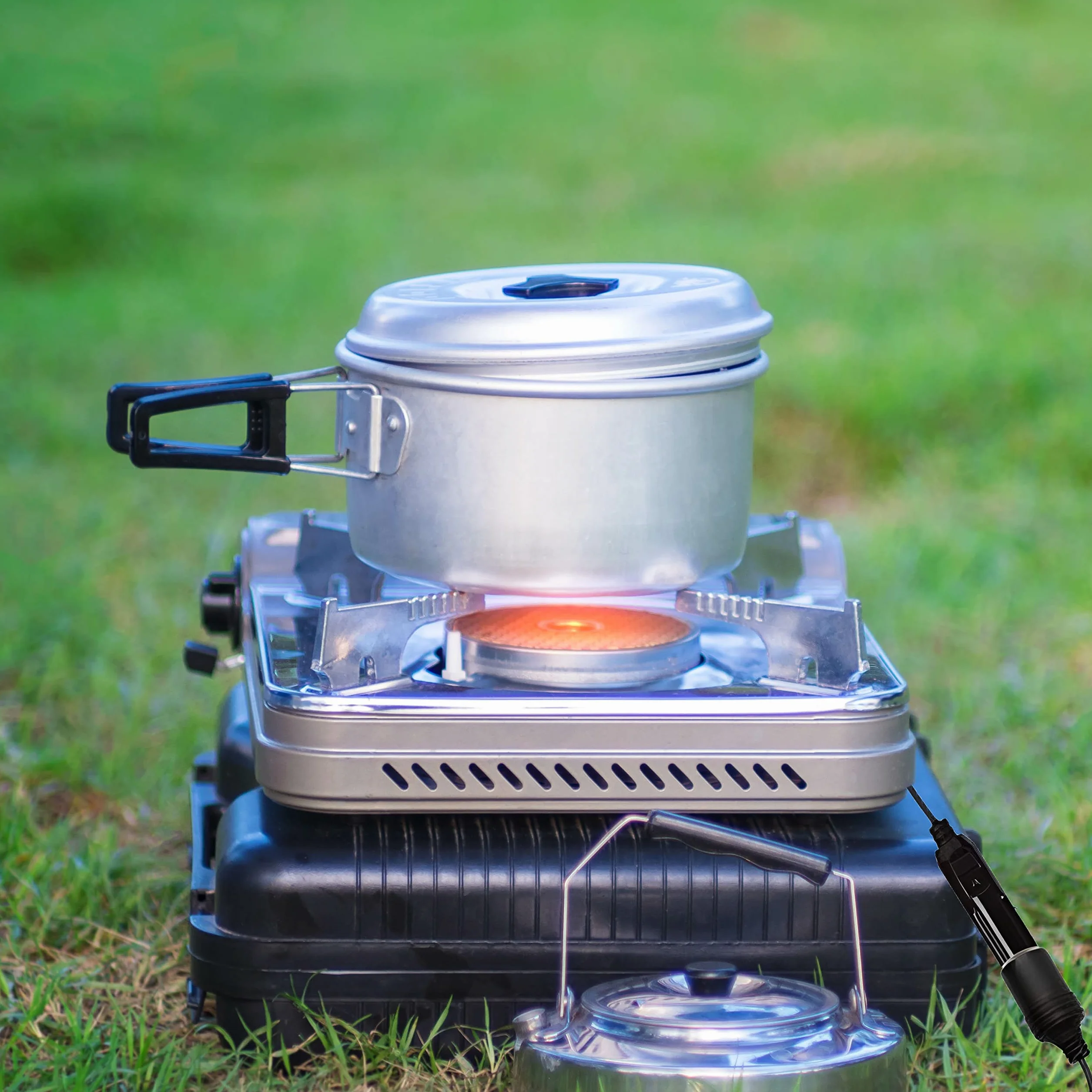 Retoo Zasilacz samochodowy przetwornica napięcia 230V na 12V 80W, zasilacz samochodowy, zasilacz AC-DC do odkurzaczy samochodowych, sprężarki taśm LED, przetwornica prądu, prostownik czarny