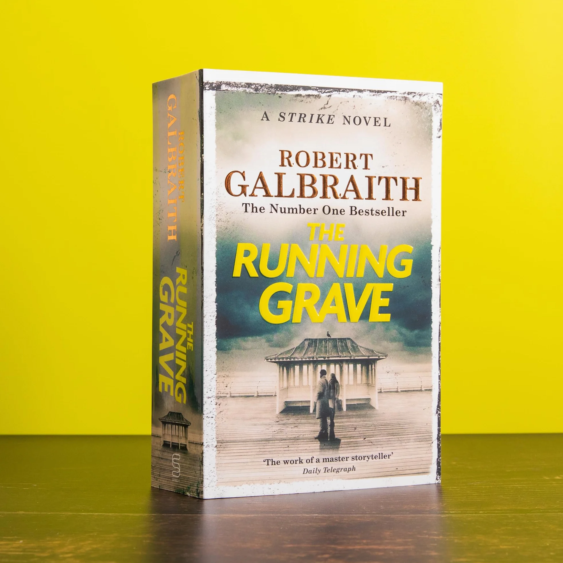 The Running Grave : Cormoran Strike Book 7