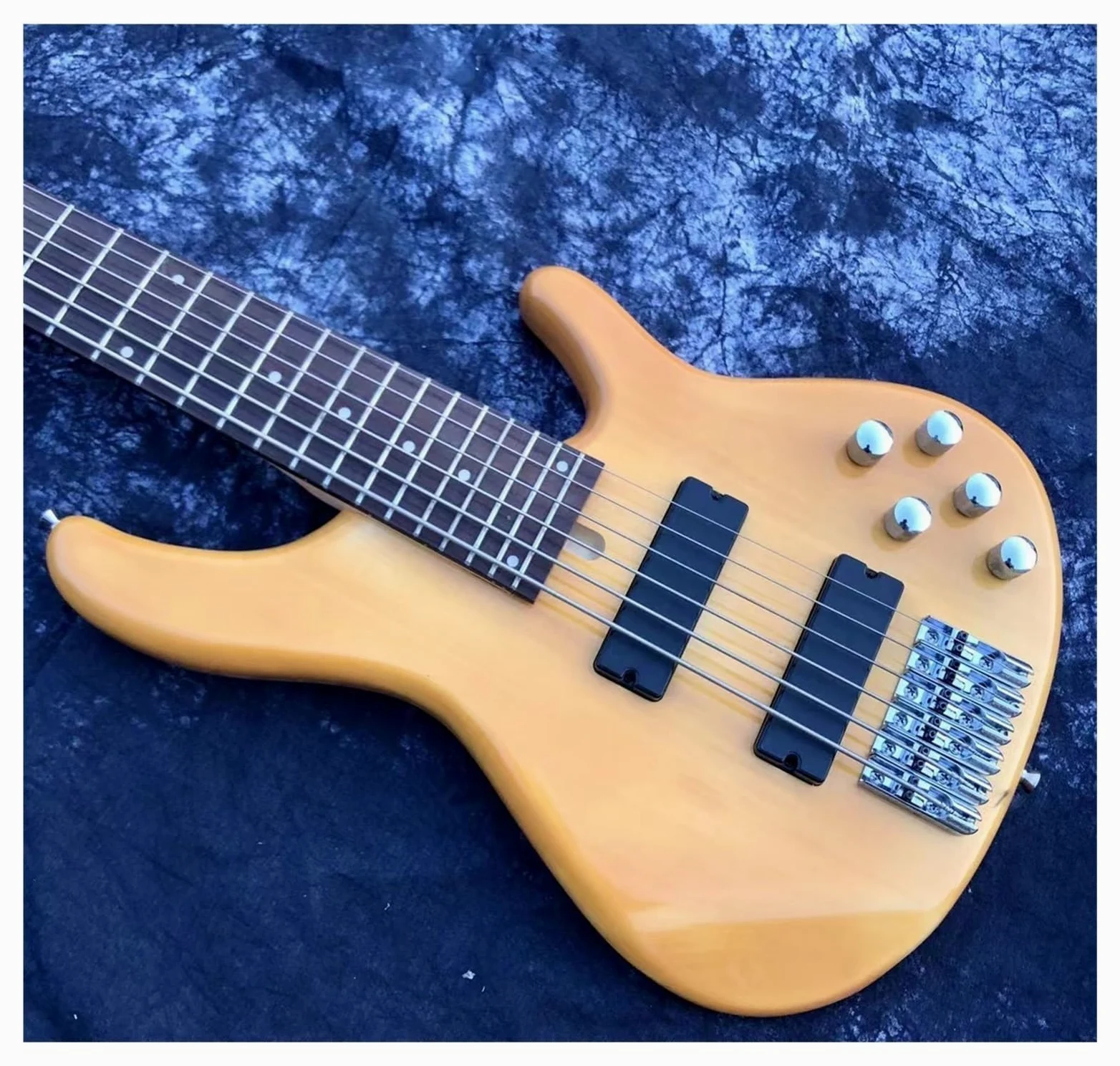 Gitara Elektryczna Zestaw Oryginalny Kolor Drewna Sześciowirnikowy Wzmacniacz Basowy Obwód Aktywny Przetwornik Dedykowany Do Wydajności(Black)