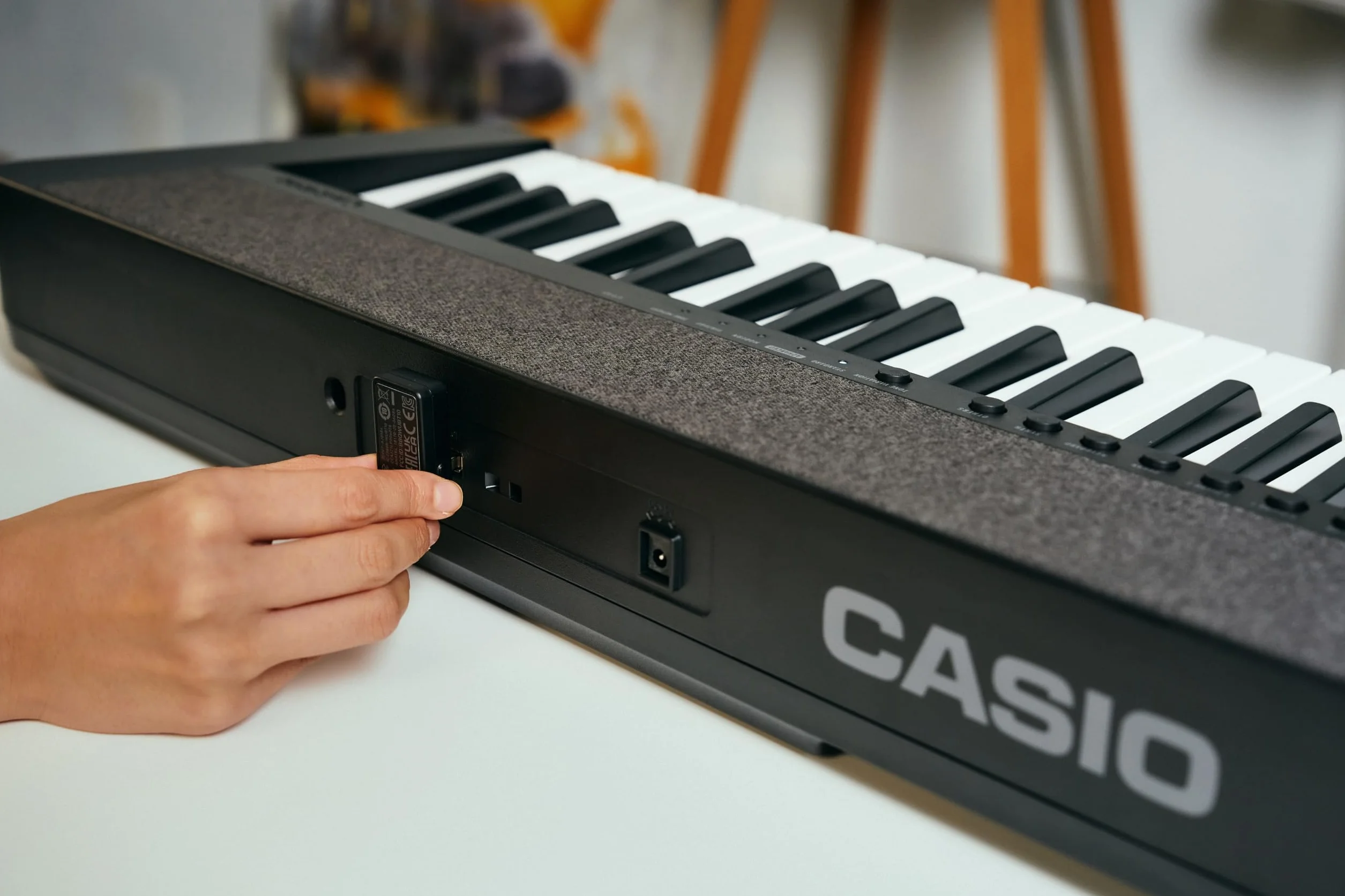 Casio CT-S1 Digitaler Synthesizer 61 Schwarz (MU CT-S1 BK)