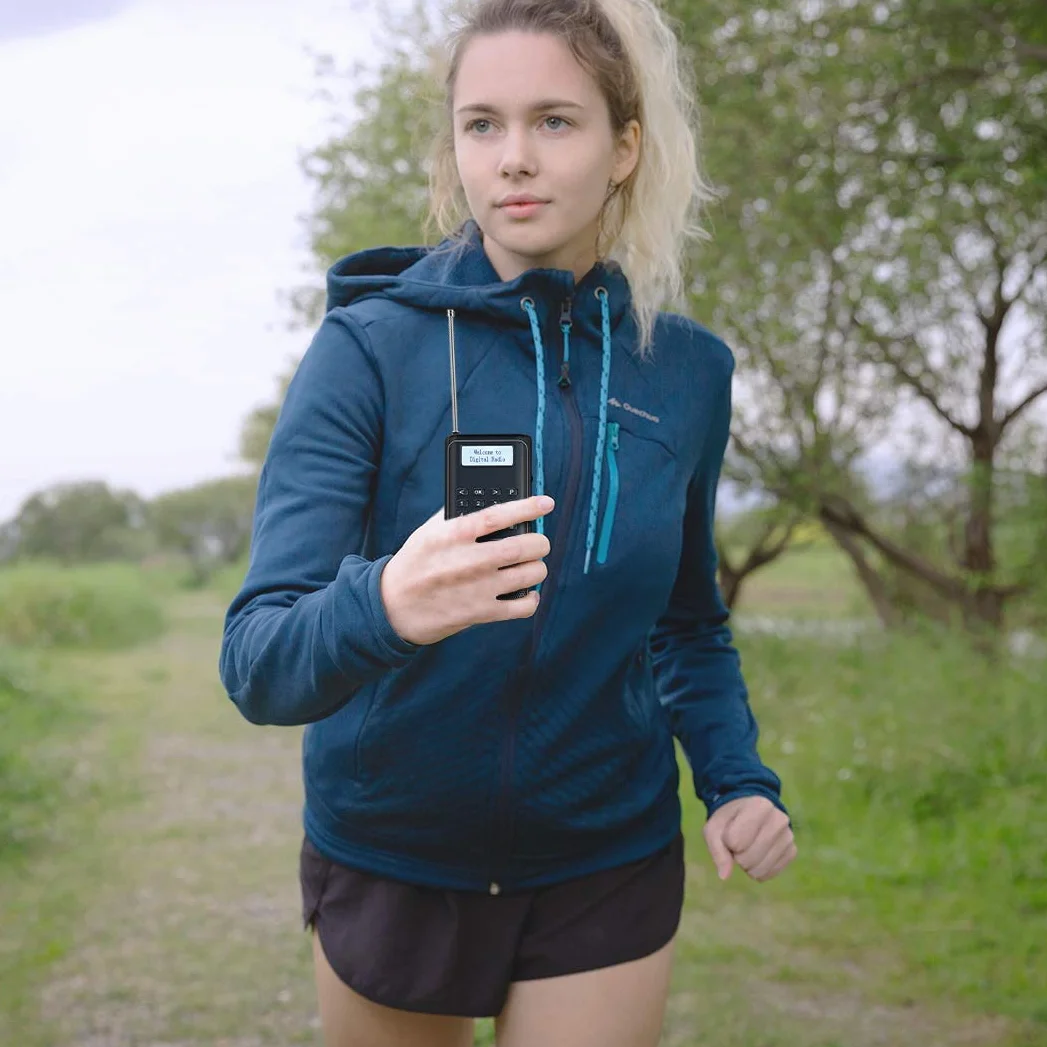 Raddy RD23 Przenośne cyfrowe radio DAB DAB+ FM z wbudowanym Bluetooth MP3, zasilanie bateryjne