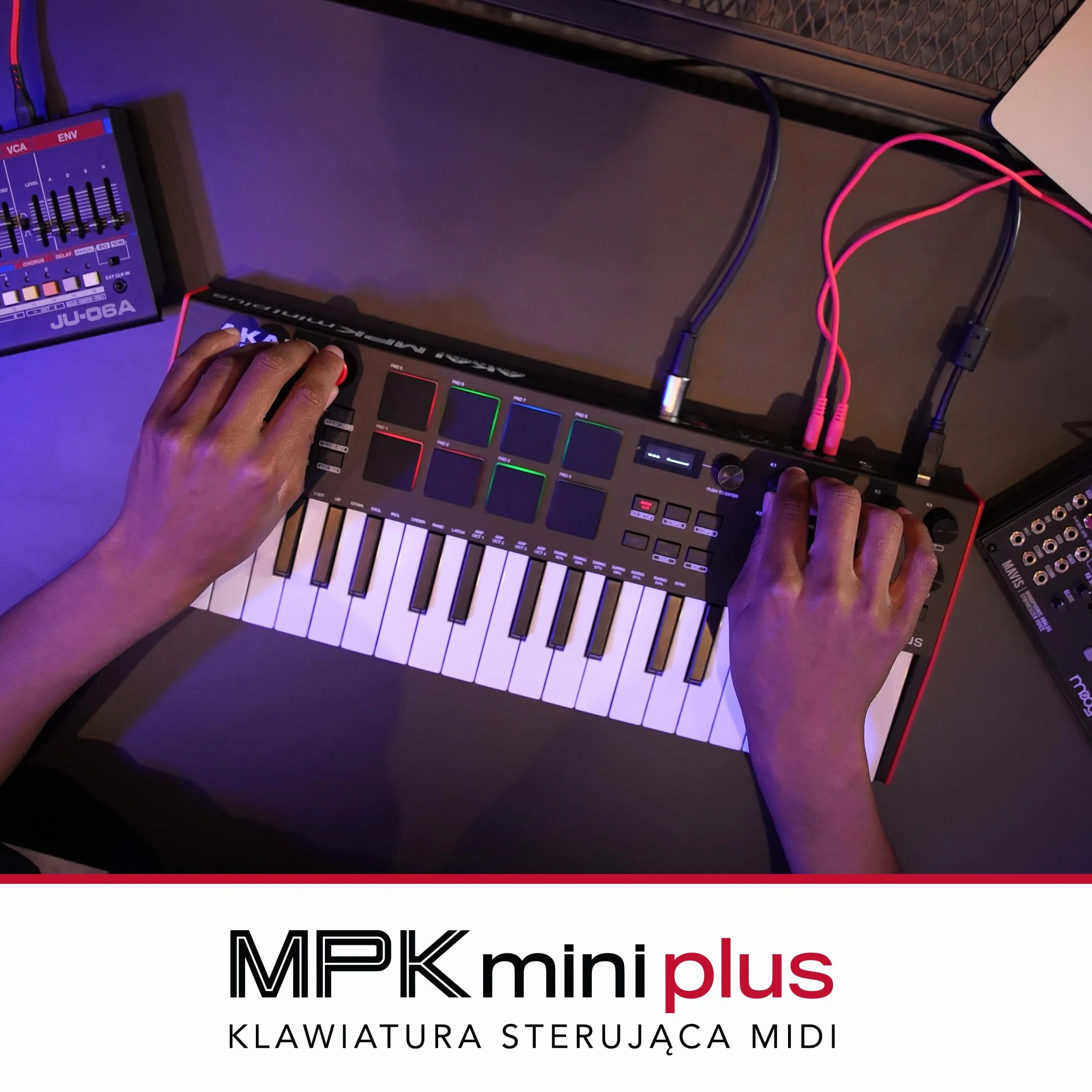 Akai Professional MPK Mini Plus – klawiatura sterująca USB MIDI z 37 miniklawiszami, 8 padami MPC, sekwencerem, MIDI/CV/Gate I/O, programem do produkcji muzyki oraz pakietem Native Instruments