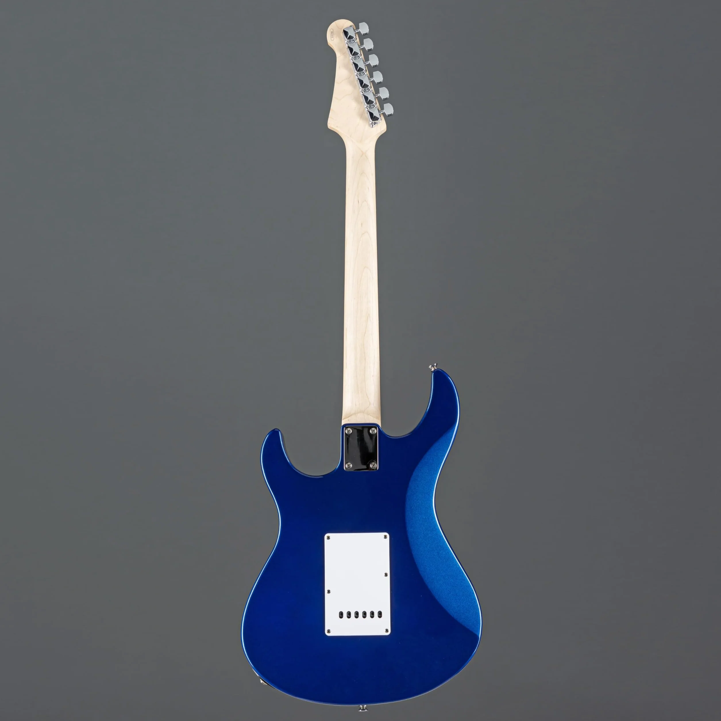 Yamaha Pacifica 012 BL Gitara elektryczna kolor niebieski metallic