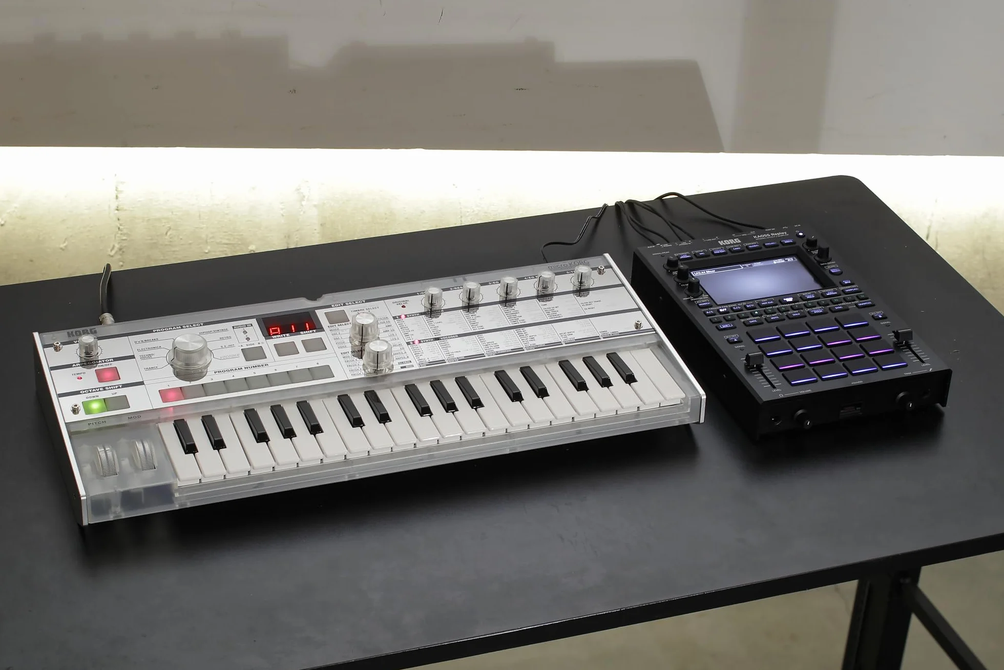 Korg KAOSS Replay - Dynamic Effect/Sampler