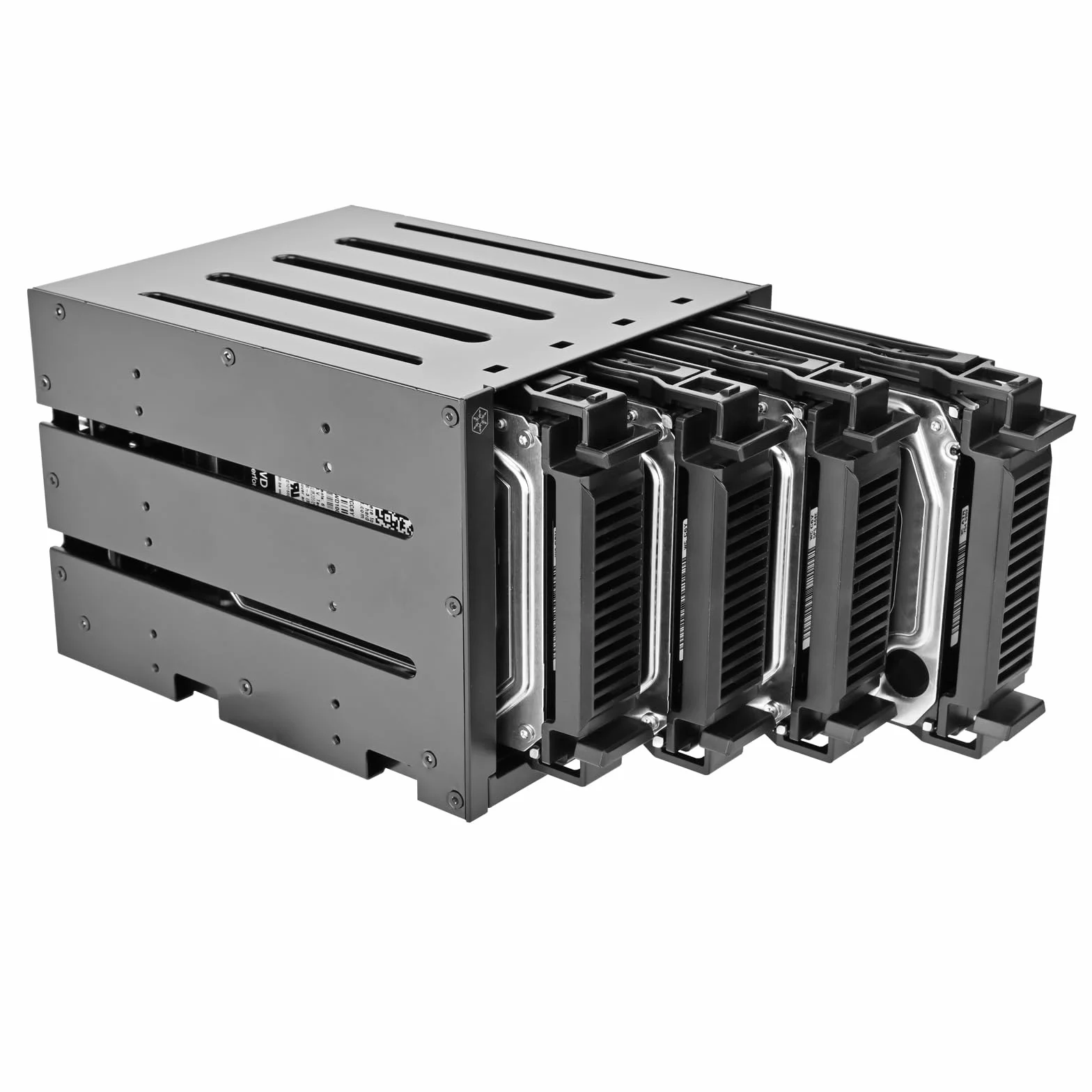 SilverStone Technology SST-FS304B-V, trzy kieszenie na urządzenia 5,25 cala na cztery 3,5-calowe gniazda SAS 12 G/SATA 6 Gbit/s z obsługą 9,5 mm Slim ODD