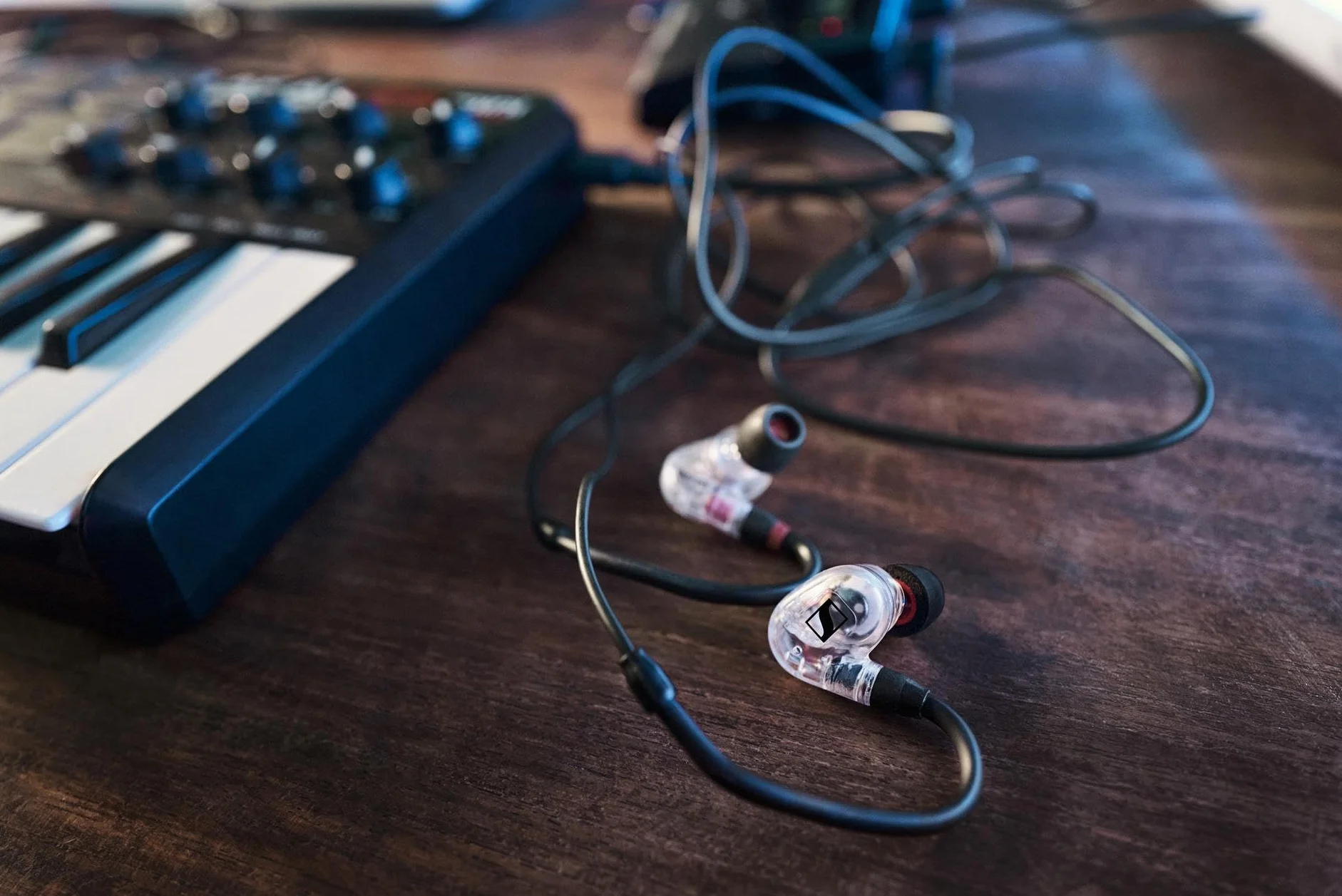 Sennheiser Ie 100 Pro Słuchawki Douszne, Przezroczysty/Czarny, S