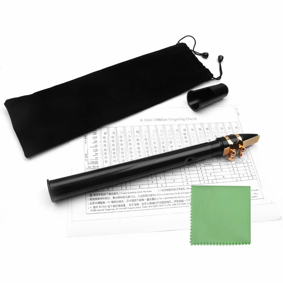 Czarny mini saksofon kieszonkowy, kompaktowy instrument dęty drewniany, klucz C, zawiera ustnik i etui