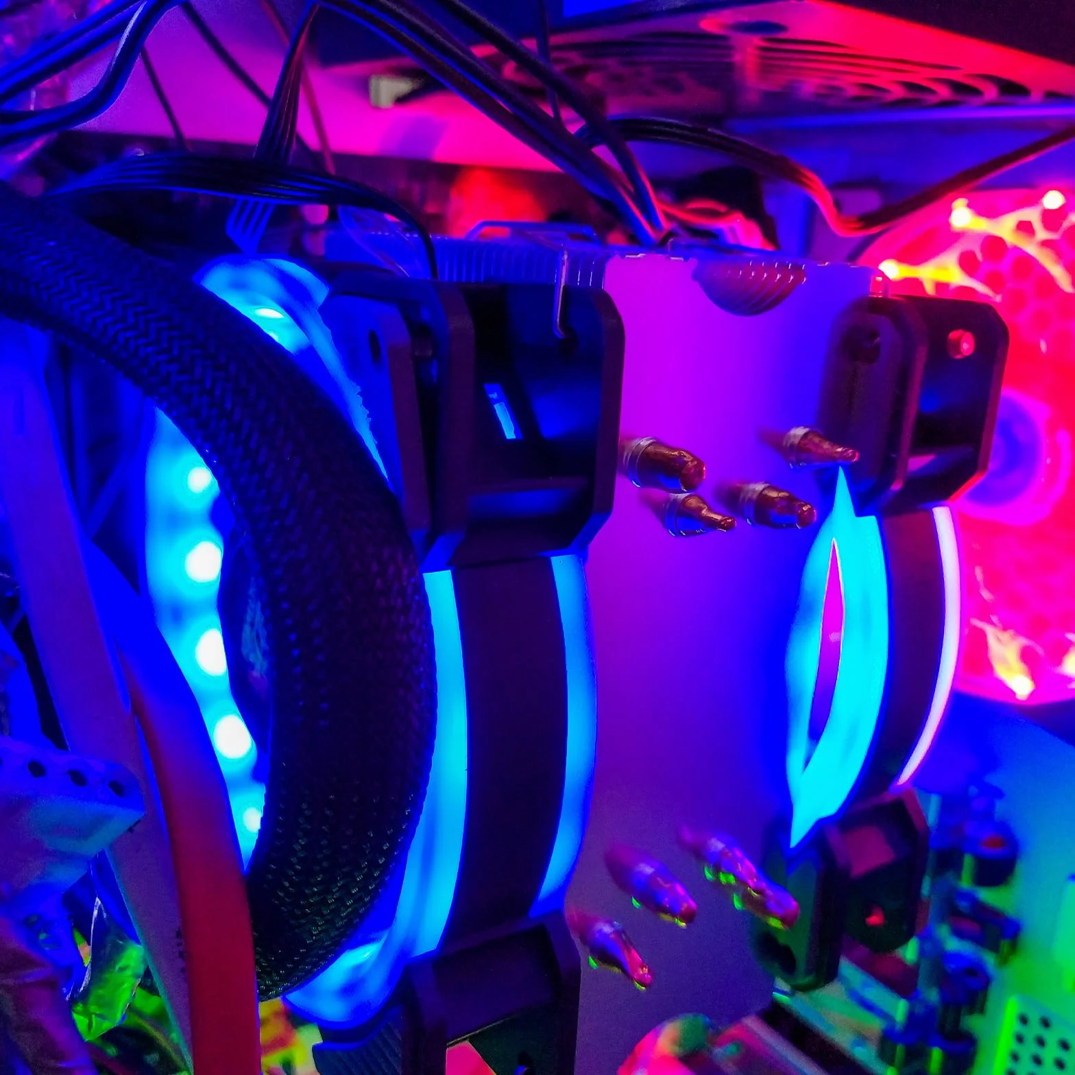 2 sztuki ARGB, kabel rozdzielający, 5 V, 3-biegowy, kabel przedłużający, adresowalny, 1 gniazdo na 3 wtyczki do chłodnicy CPU i