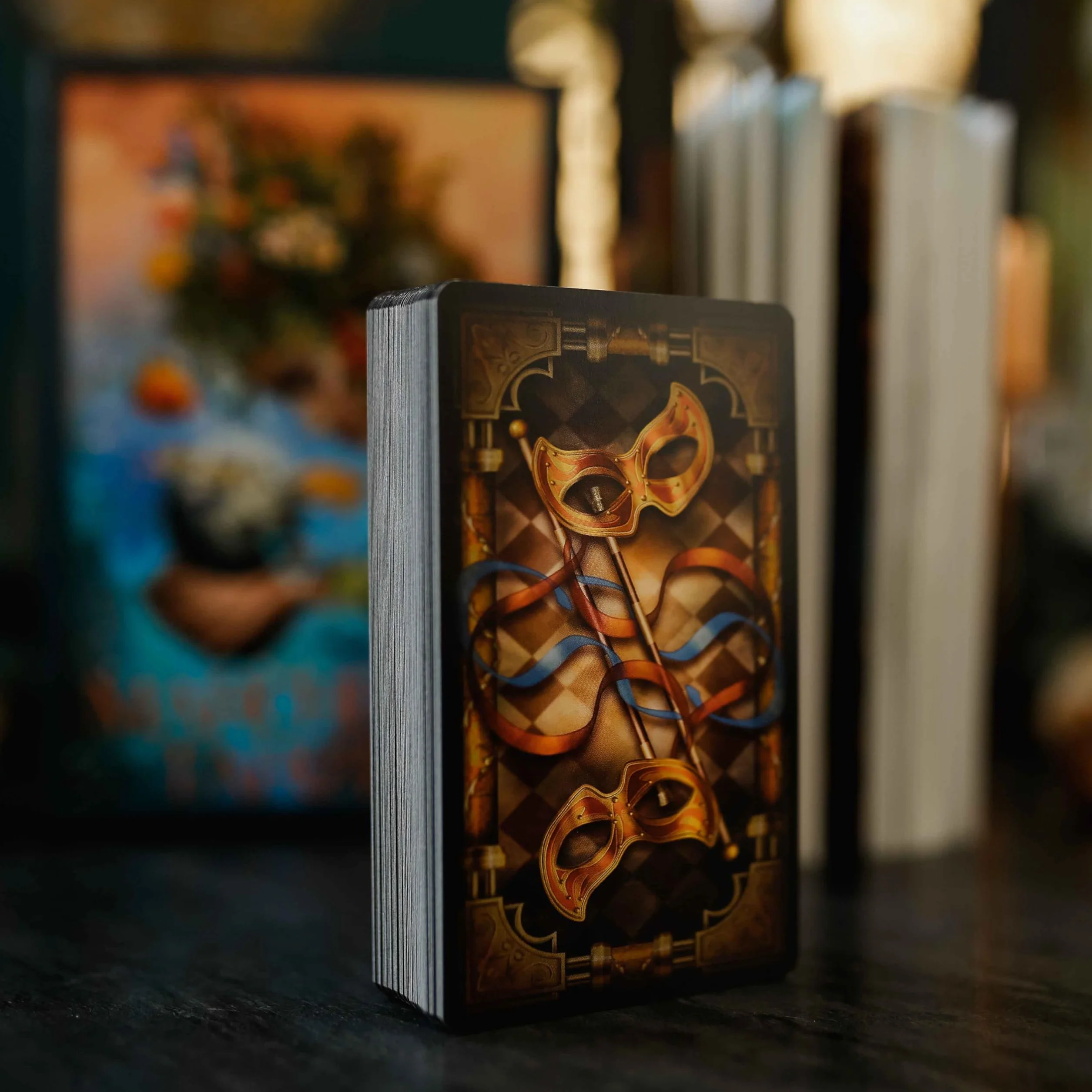 Marchetti Tarot - Folge deiner Intuition!: 78 Tarotkarten und 144-seitiges Buch, Stülpdeckelschachtel mit Spotlack