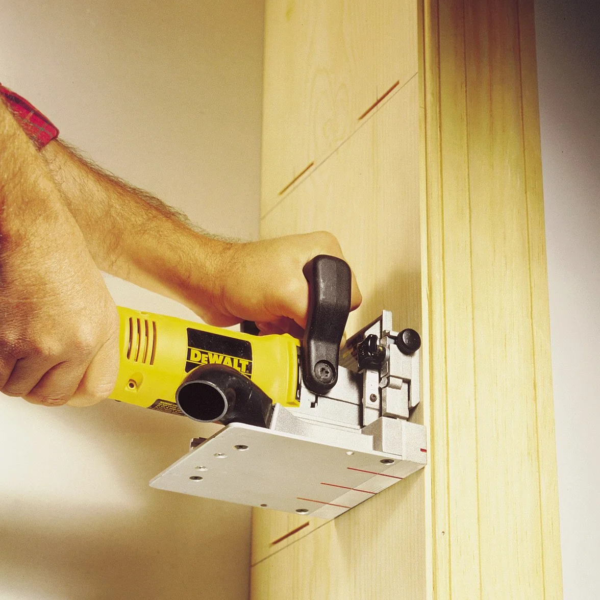 DEWALT -DW682K Biscuit Jointer 240 V **UK PLUG dostawa z adapterem**