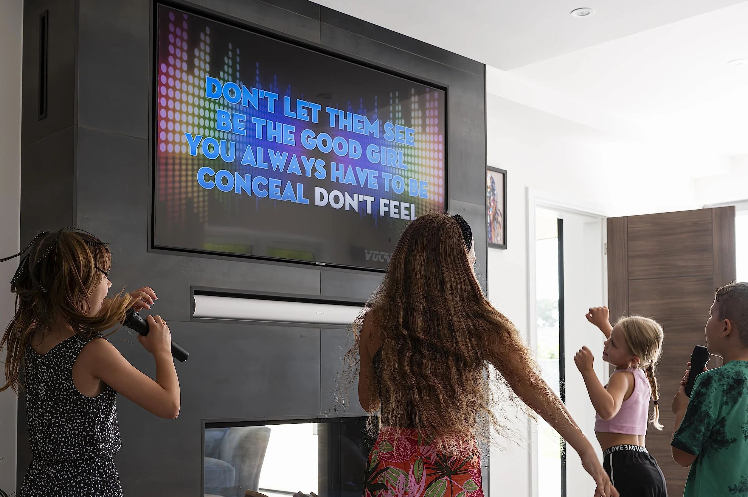 Vocal-Star VS-275 Przenośny sprzęt do karaoke z Bluetooth, 2 mikrofony bezprzewodowe, głośnik 60 W, efekty świetlne, nagrywanie śpiewu, z akumulatorem