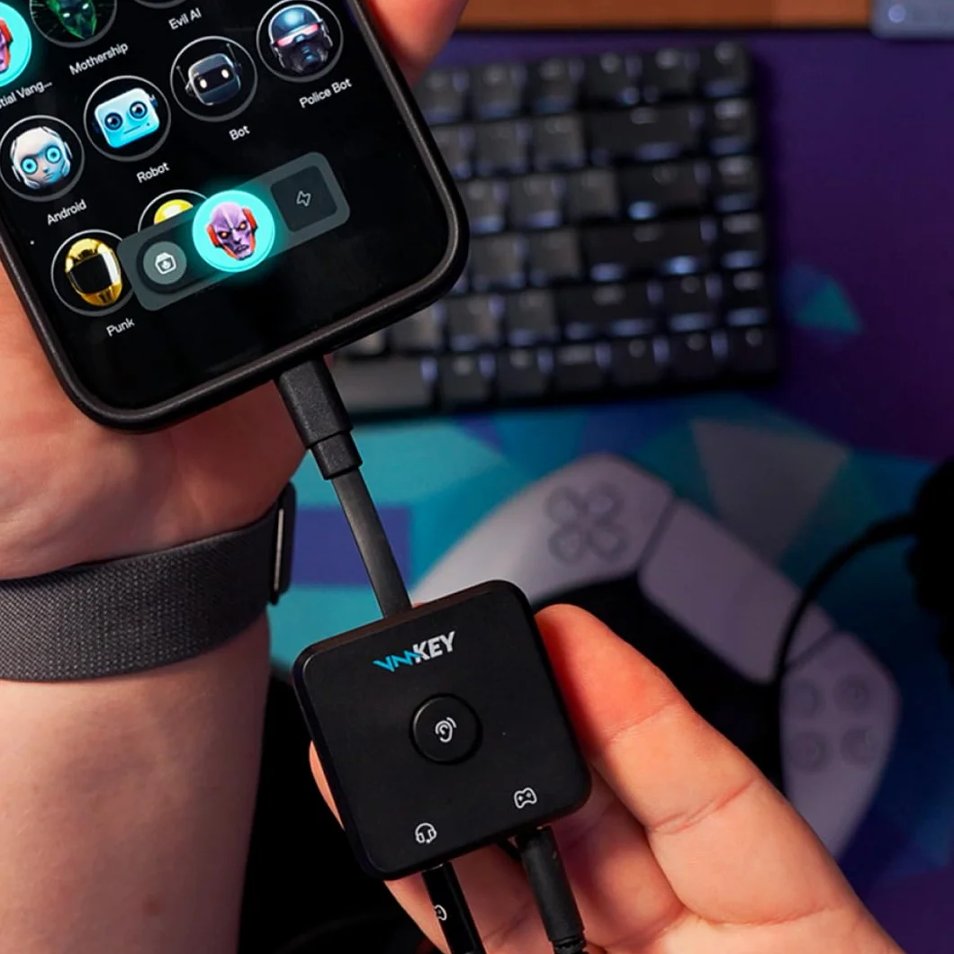 Voicemod Key VMKey Zmieniacz Głosu Soundboard dla Konsol Gamingowych PS5 PS4 XBOX SWITCH2
