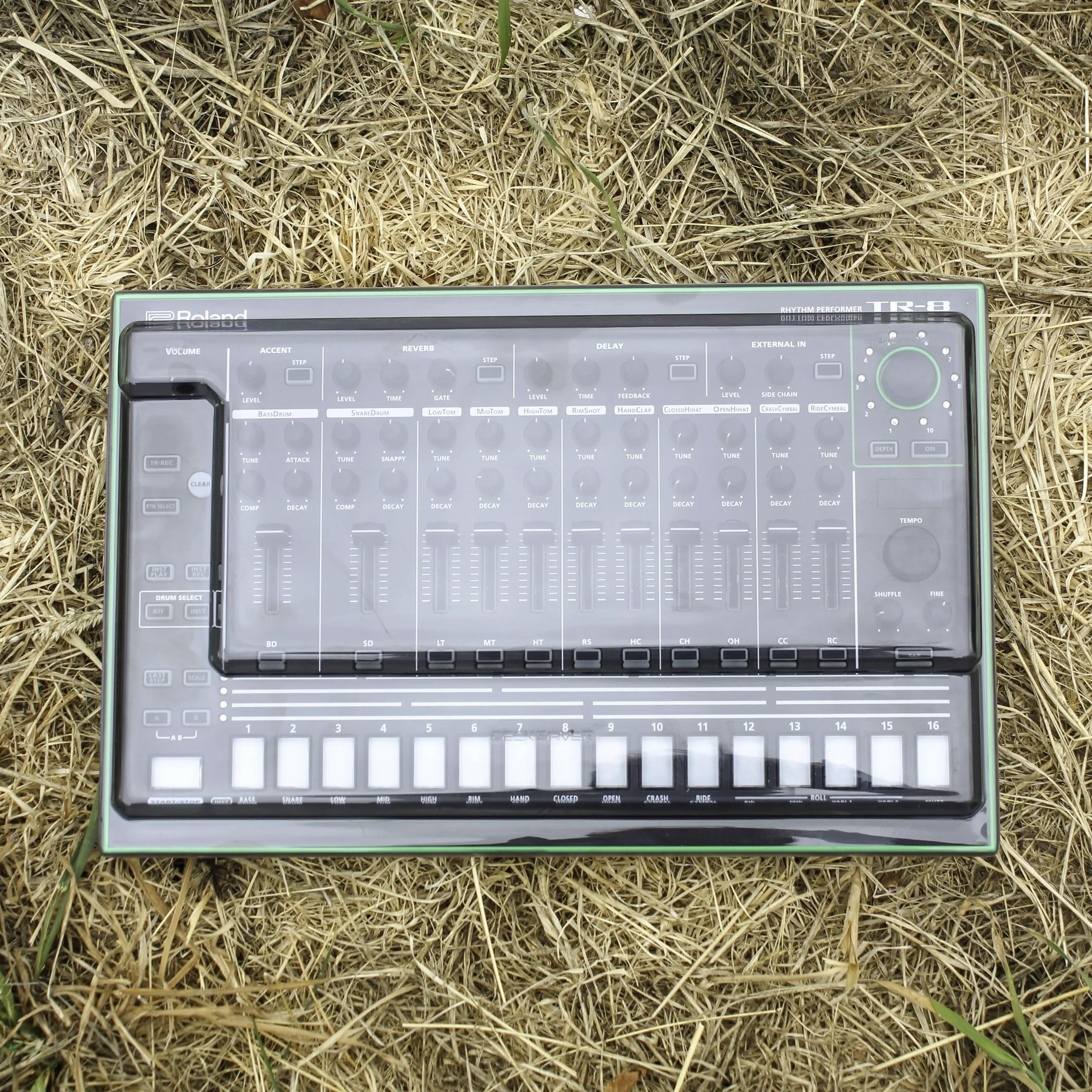 Decksaver DSS-PC-TR8 Roland Aira TR-8 cover