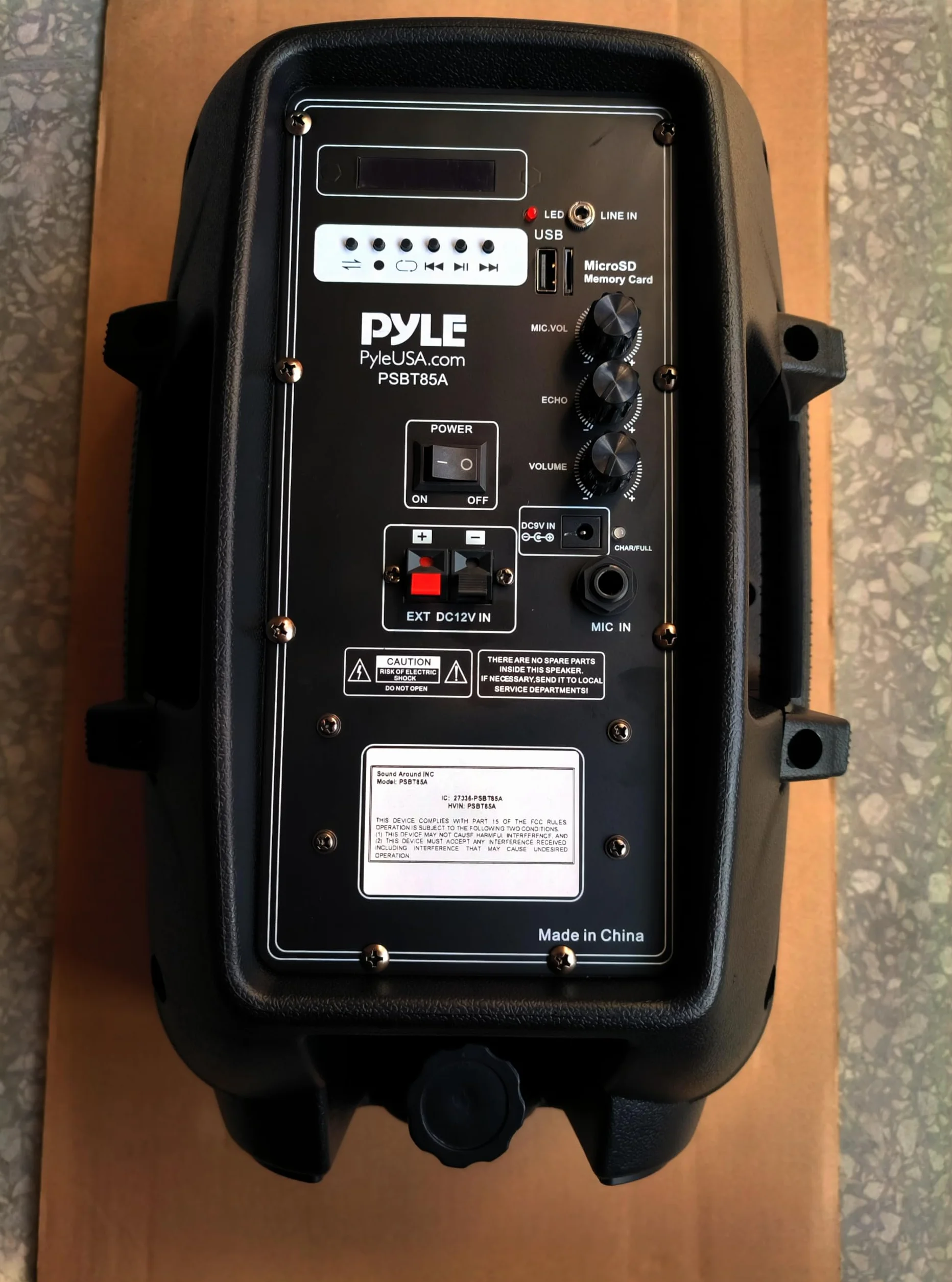 Pyle PSBT85A przenośny zestaw PA akumulator niskotonowy 8" (20 cm) USB MP3 Bluetooth 1 x mikrofon radiowy 800 W