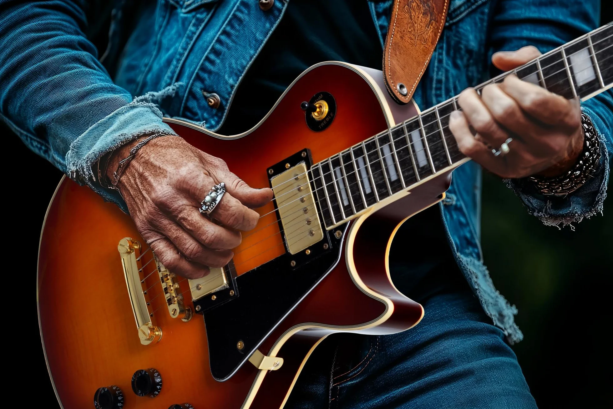 Rocktile Pro L-200OHB gitara elektryczna - korpus: mahoń - 2 przetworniki Humbucker - klejona szyjka z klonu - podstrunnica palisandrowa - mostek Tune-O-matic i stop Bar Tailpiece - Orange Honey Burst