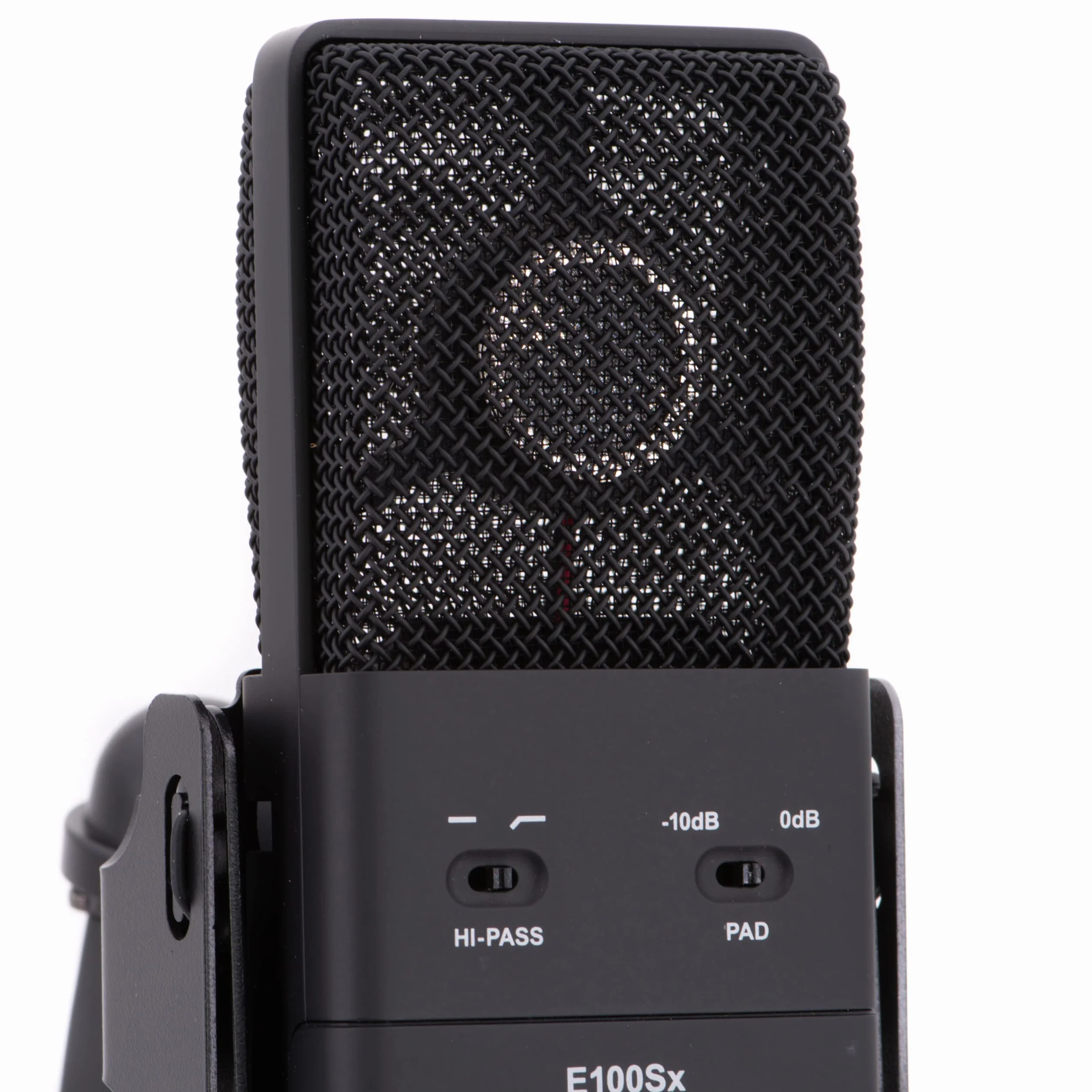 CAD Audio E100SX Superkardioidalny mikrofon pojemnościowy z dużą membraną, czarny