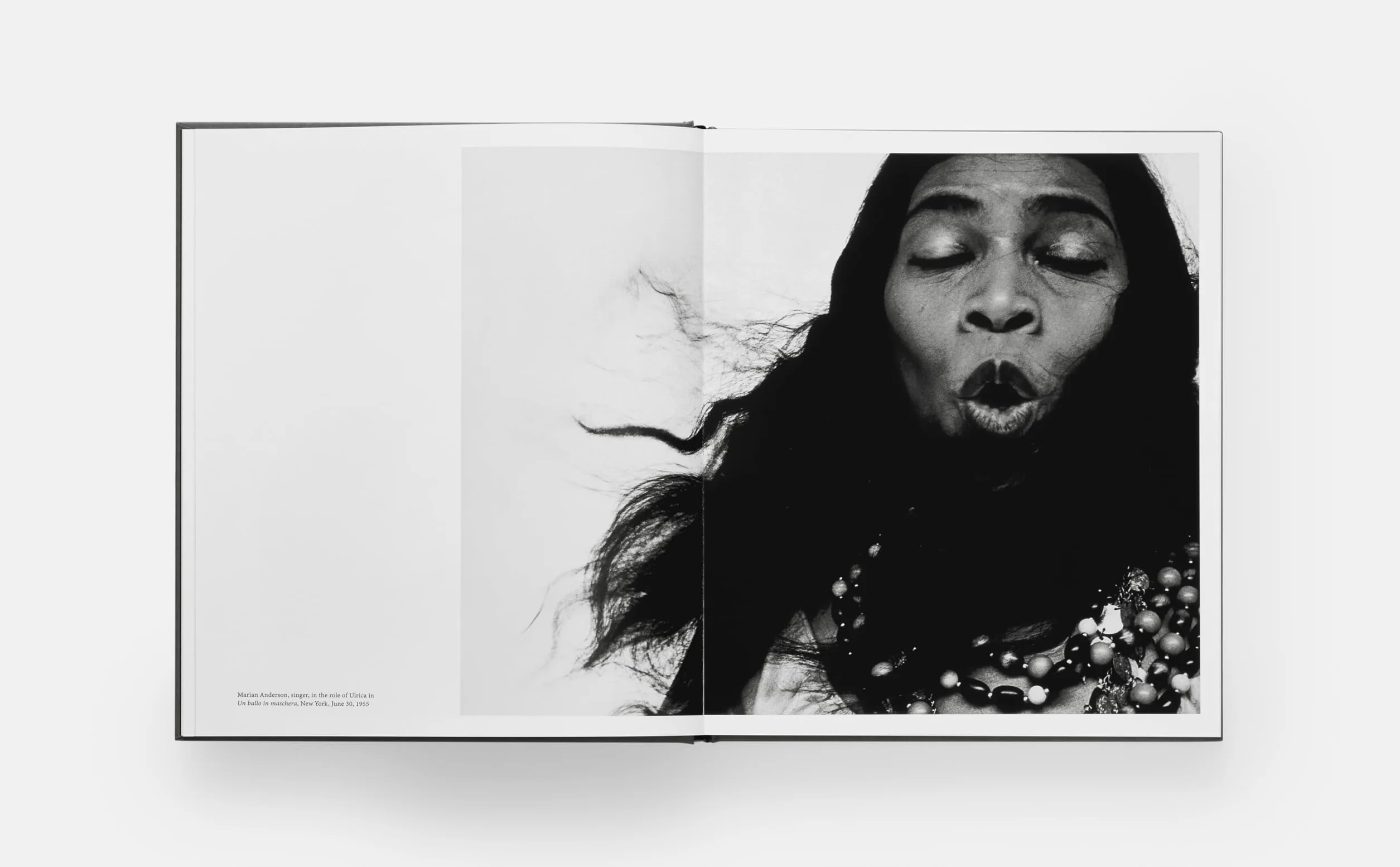 Richard Avedon Immortal: Portraits of aging 1951 2004