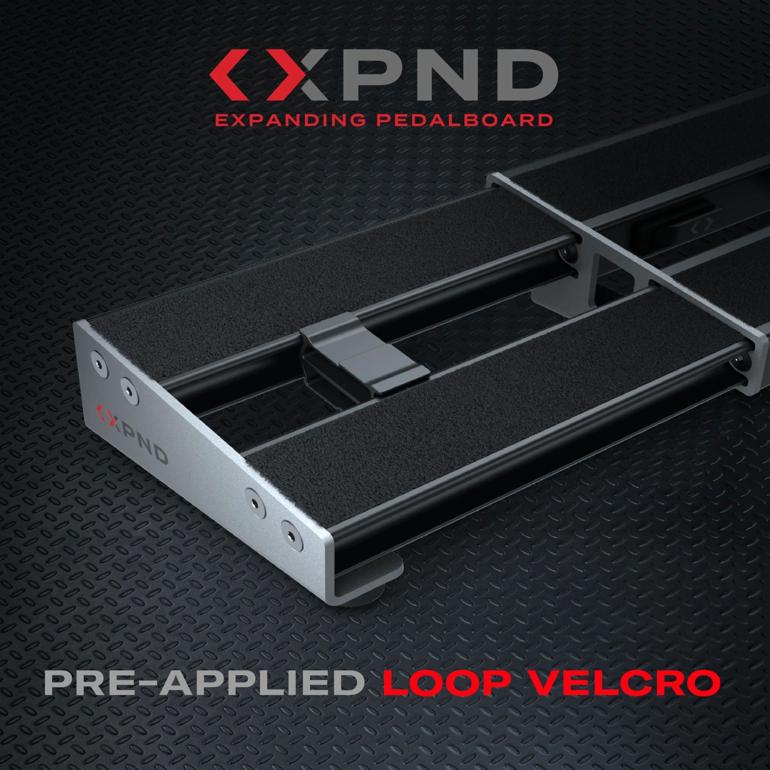 D'Addario XPND tablica pedałów, rozszerzająca się tablica pedałów gitarowych, 1 rząd, lekka, trwała aluminiowa tablica pedałowa, wstępnie nałożona pętla na rzep do wymiany pedałów