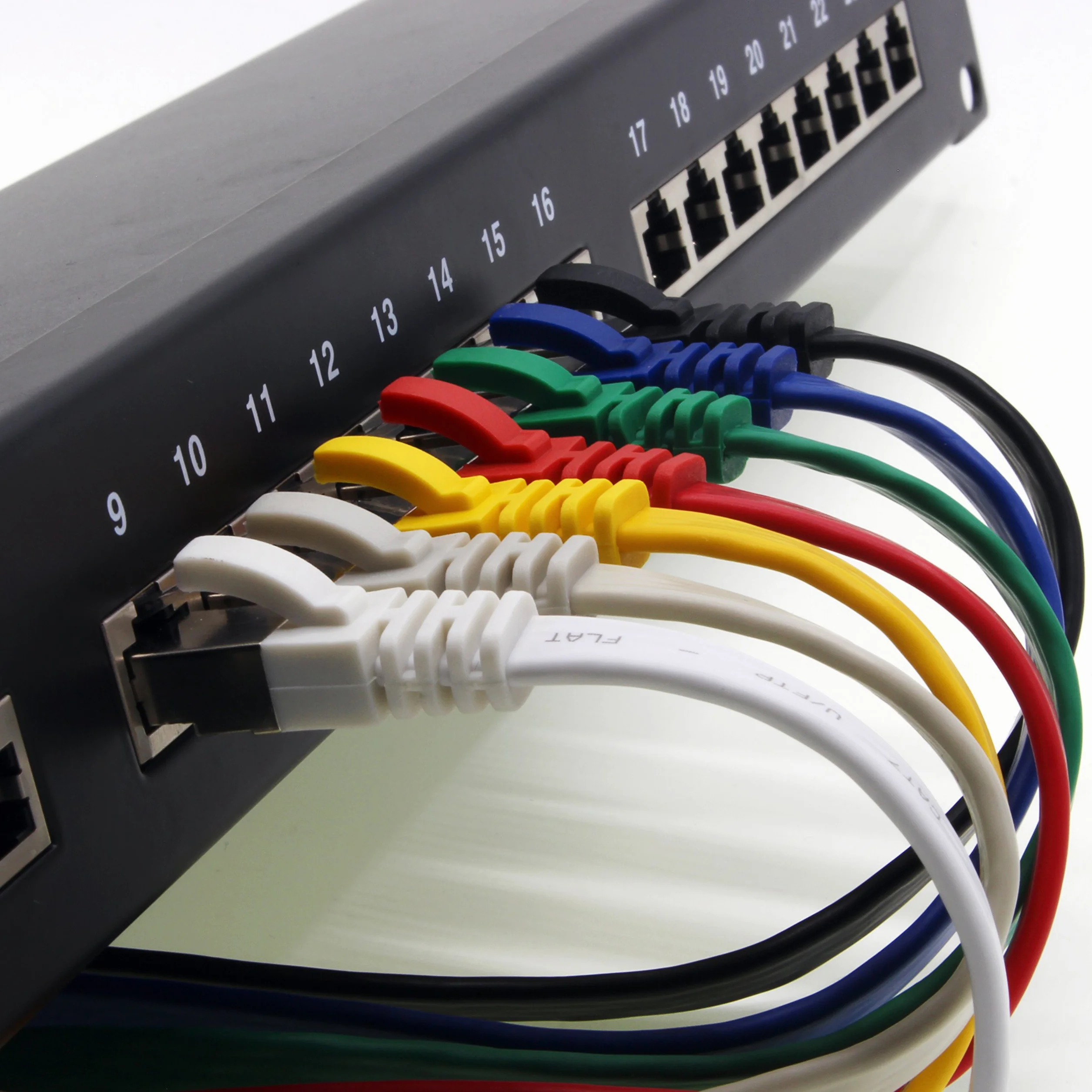 1aTTack.de 3 m - żółty - 1 sztuka kabel Ethernet Gigabit LAN CAT.7 (kabel sieciowy o wysokiej prędkości) 600 MHz, 10000 Mbit/s, smukły, patchkabel (kompatybilny z CAT5 CAT5e CAT6 CAT6a Cat8) wstążka