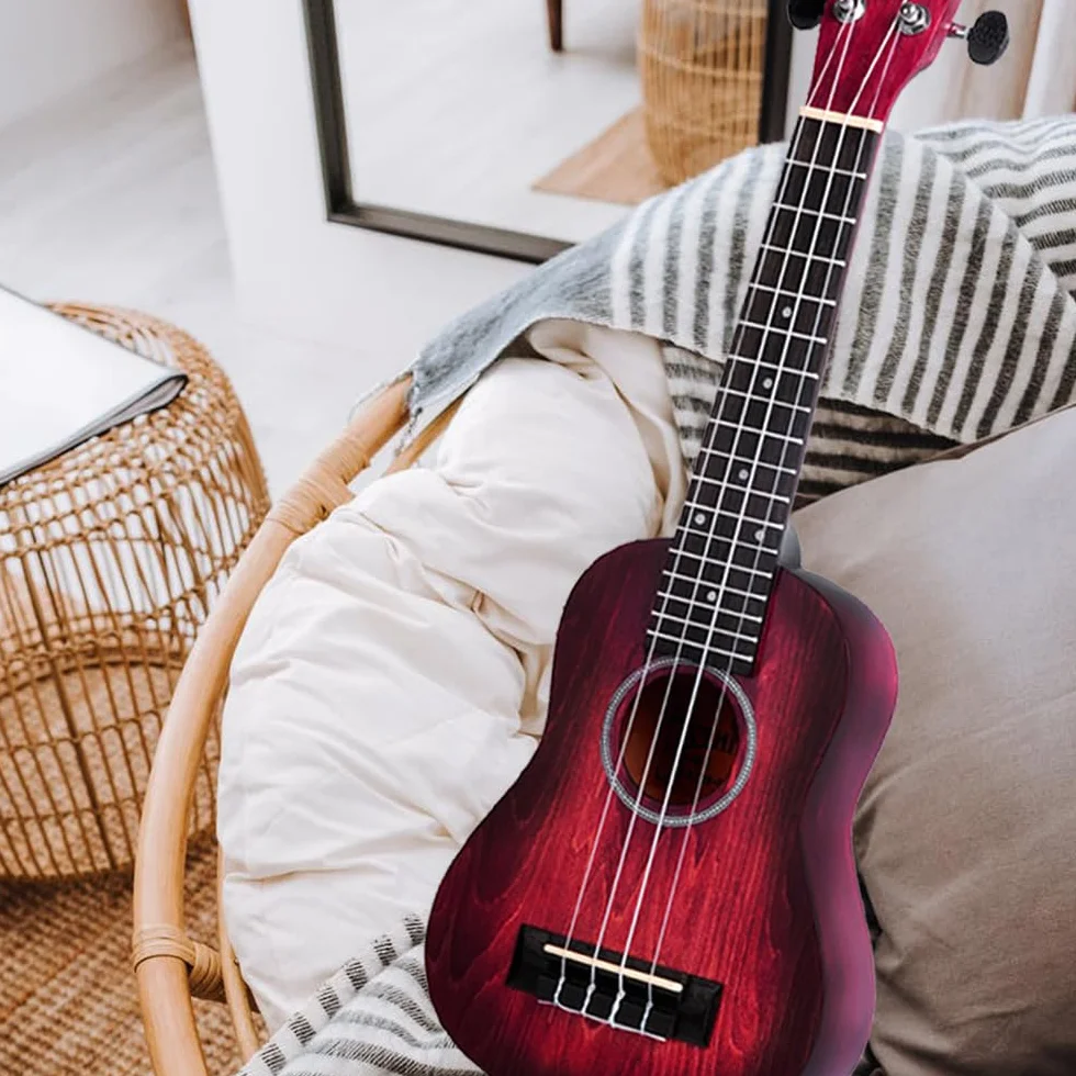 Winzz Ukulele Soprano dla dzieci, zestaw startowy dla początkujących - 21” z 6 akcesoriami (torba na ukulele, tuner, struny Aquila, naklejki na podstrunnicę, pasek, ściereczka do czyszczenia)