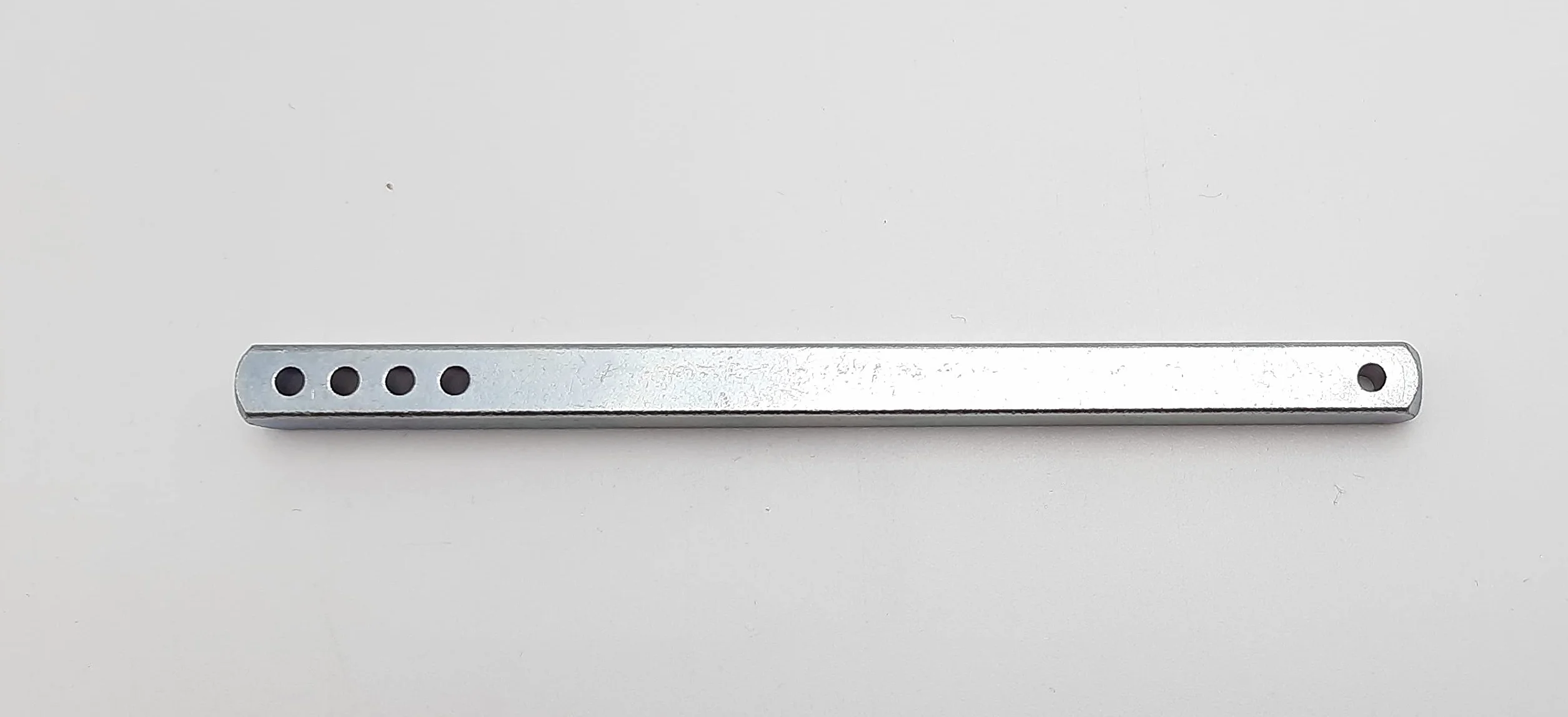 Kwadratowy trzpień, 6mm x 110mm, stal ocynkowana