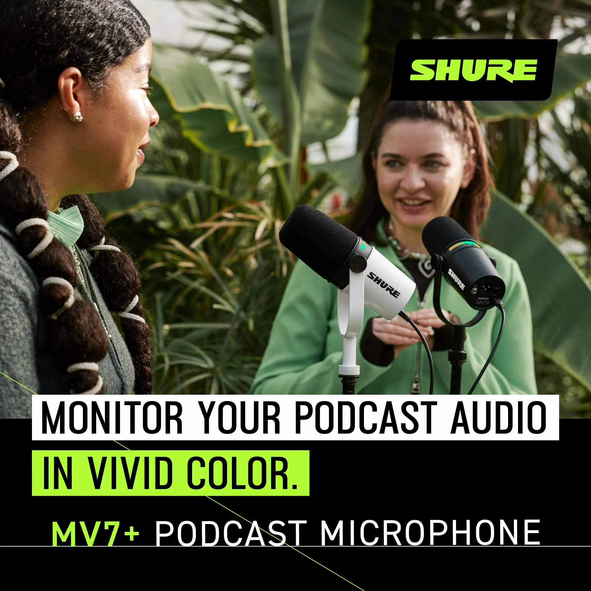 Shure Mikrofon do podcastów MV7+ z podstawką, Ulepszona jakość dźwięku, panel dotykowy LED, wyjścia USB-C i XLR, automatyczny tryb poziomowania, cyfrowy filtr pop, efekty pogłosu, podcasting - Czarny