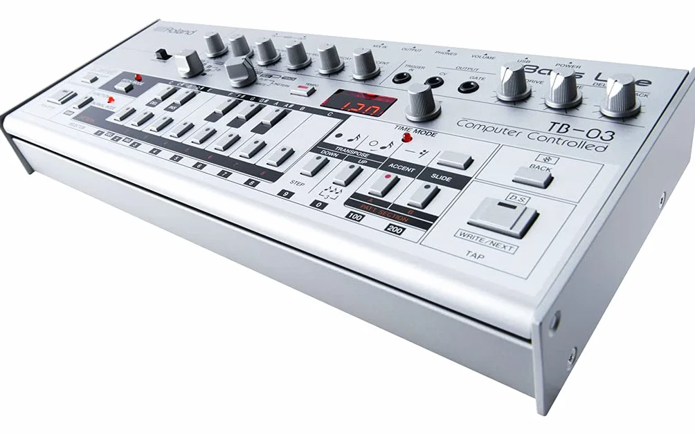 Roland TB-03 Bass Line