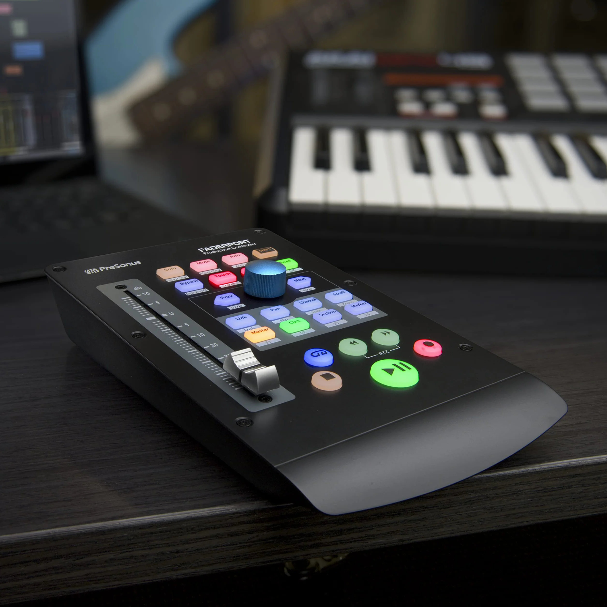 PreSonus FaderPort DAW Mix Kontroler produkcji z pakietem oprogramowania, w tym Studio One Artist, Ableton Live Lite DAW i nie tylko do nagrywania, przesyłania strumieniowego i podcastów