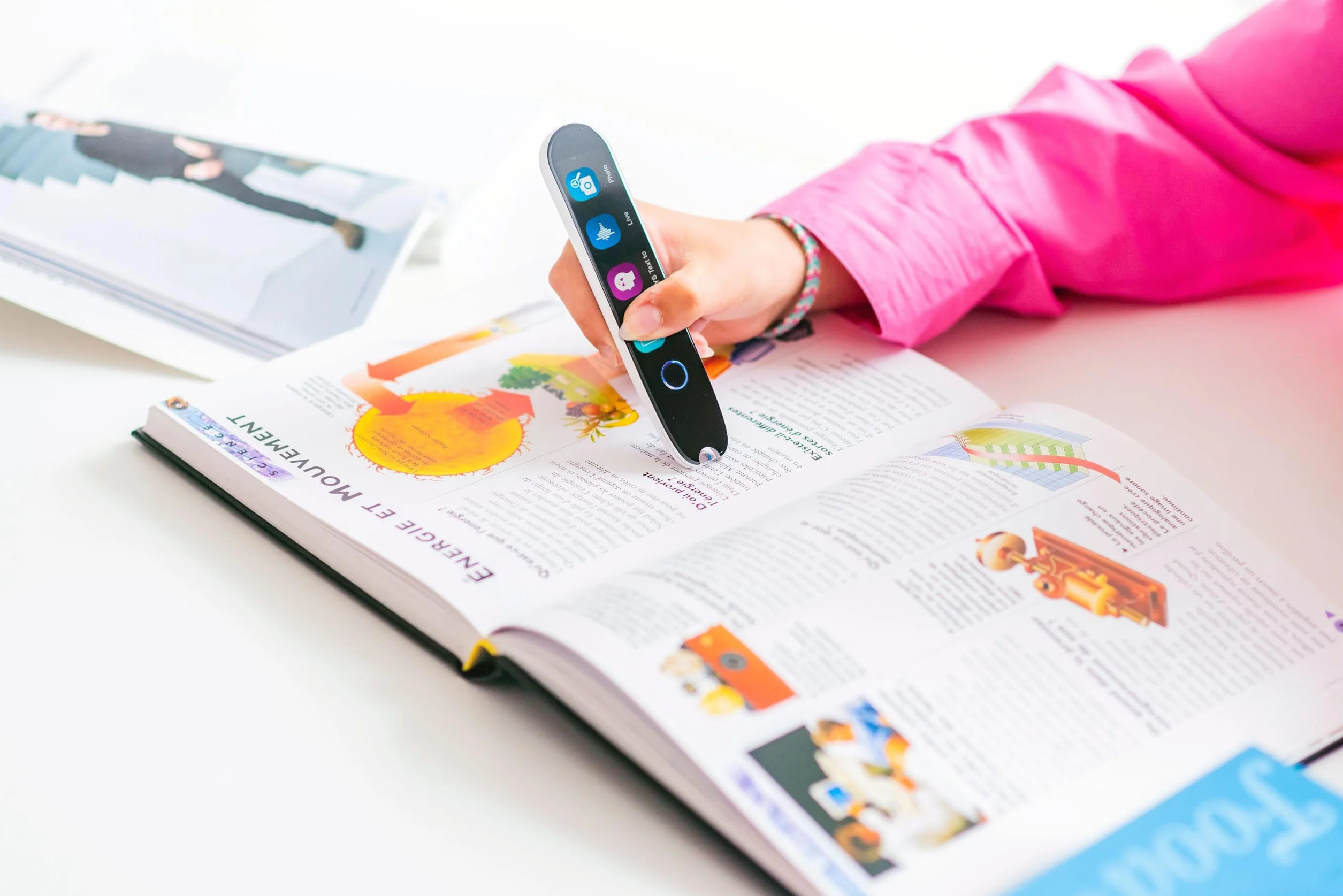 IRISPen Reader 8: przenośny skaner, skaner pióra, w tym OCR 48 języków, podsumowanie mowy pióro dysleksji 5 języków, zdjęcie OCR - nie wymaga Wi-Fi, bezpłatne oprogramowanie Readiris PDF