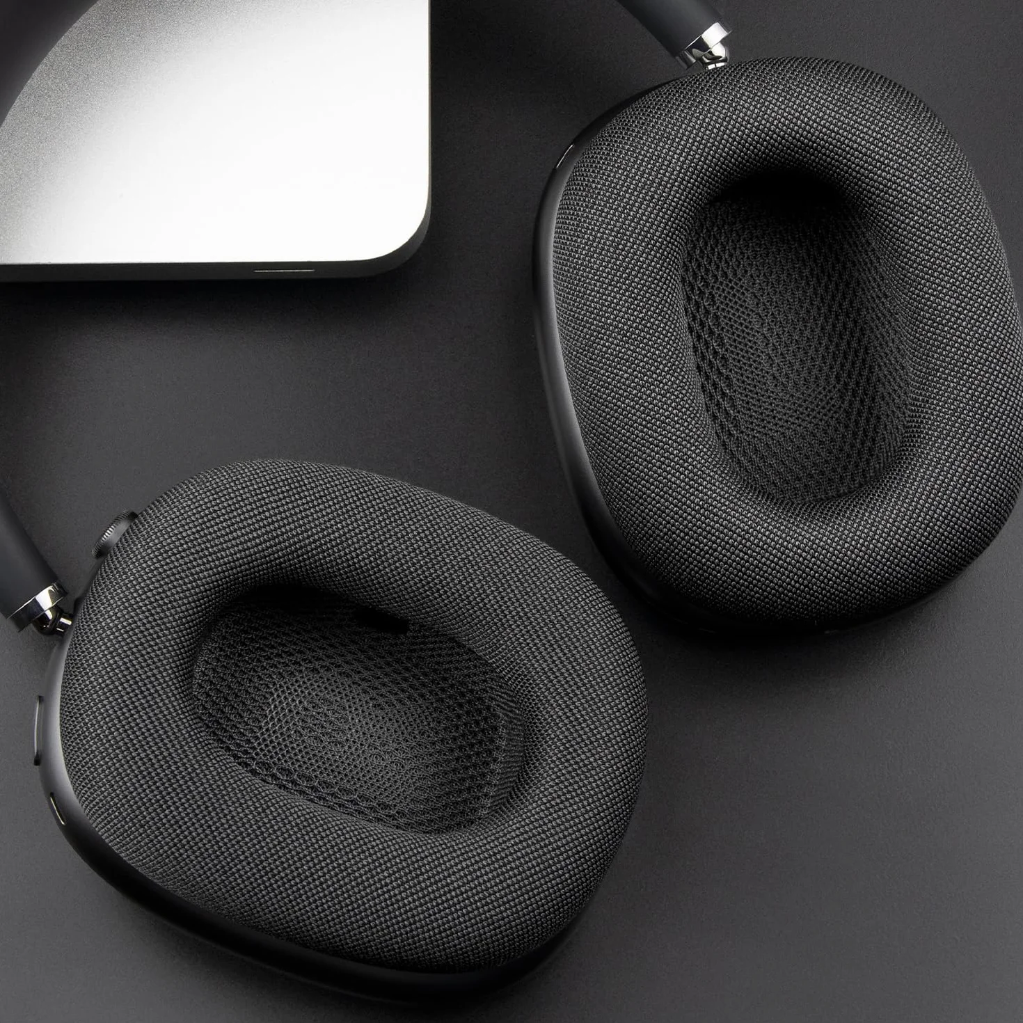 SOULWIT Wymienne nauszniki do Airpods Max Over-Ear słuchawek, poduszki nauszników z wytrzymałej siateczki i miękkiej pianki