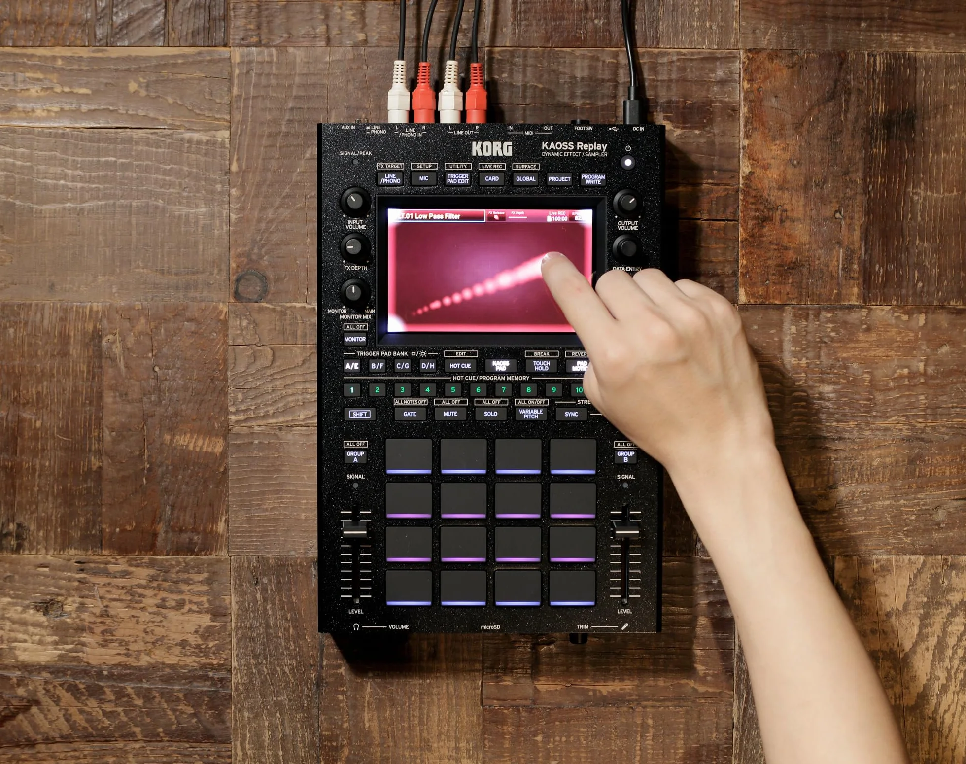 Korg KAOSS Replay - Dynamic Effect/Sampler