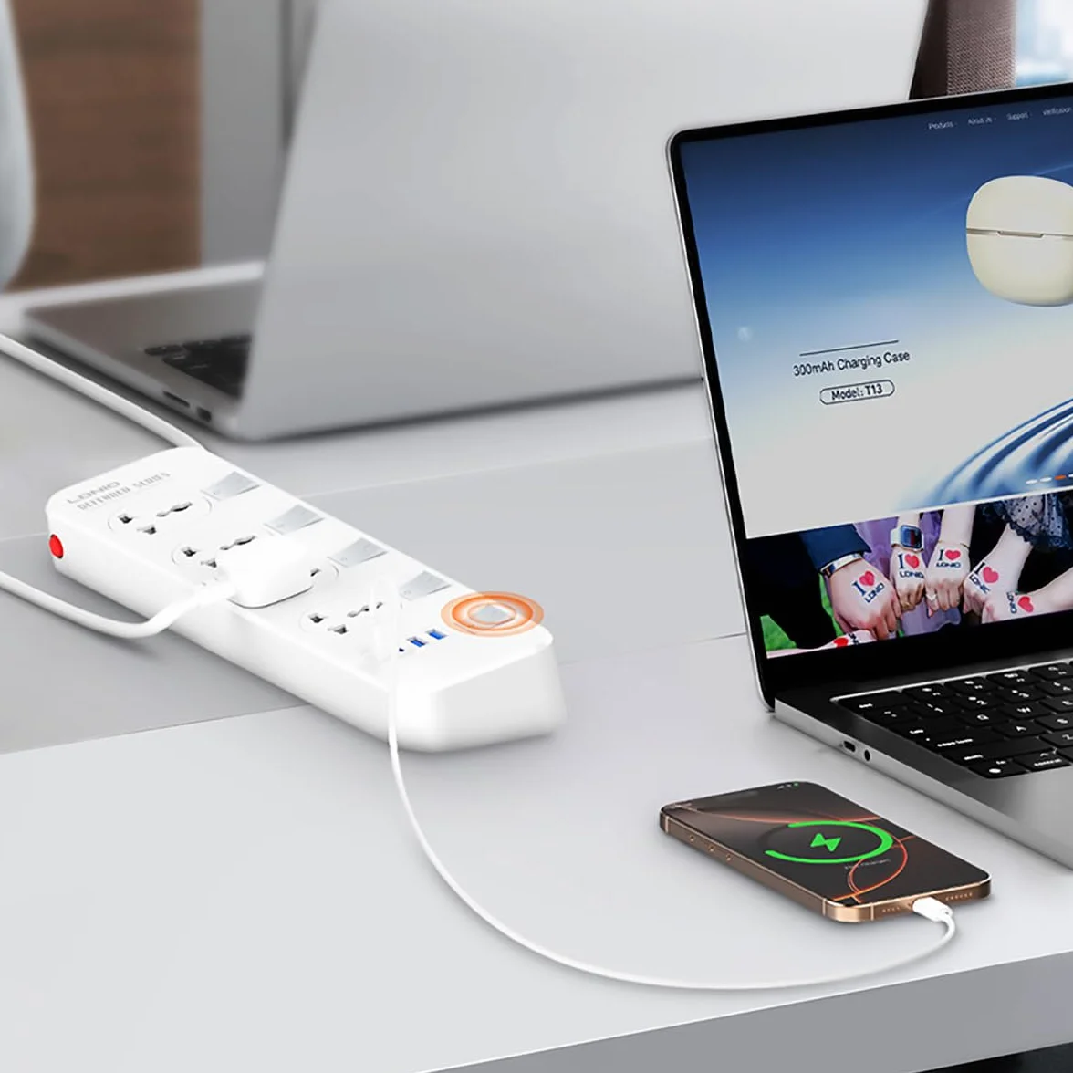 LELYFIT Listwa Zasilająca,4 Uniwersalne Gniazda, Zabezpieczenie przed przeciążeniem, 2 x USB-A,1x Type-C,1 x 20W USB-C PD (5V 3A 20W), Niezależny Wyłącznik Bezpieczeństwa, Kabel Sieciowy 2m