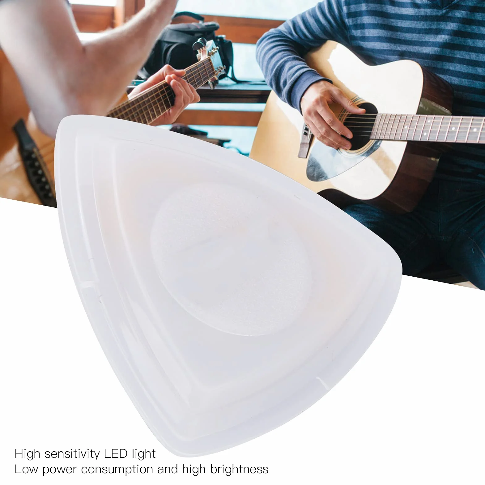 Kostki do Gitary Gitara Akustyczna Luminous Pick Food Grade Plastic LED Light Wbudowana Bateria do Gry i Zbierania Pick((Biały))