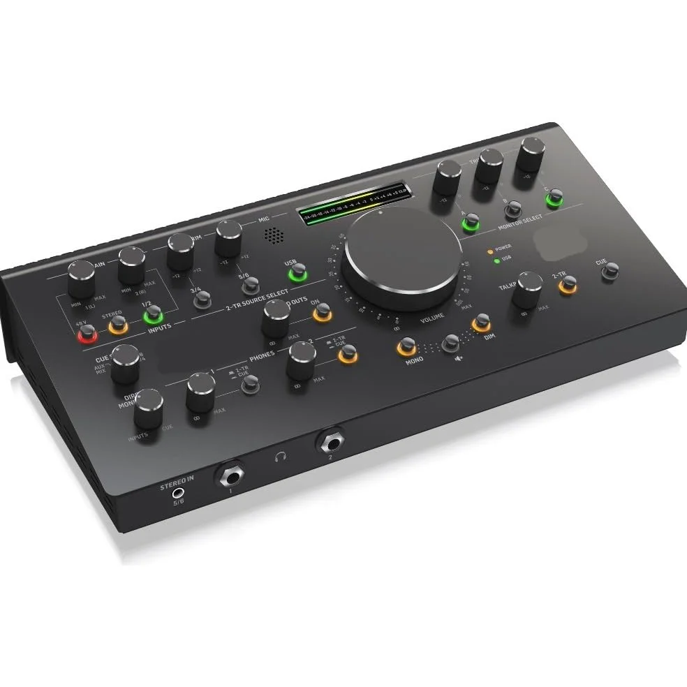 Mikser DJ-ski, Kontroler monitora XL i centrum komunikacyjne z przedwzmacniaczami mikrofonowymi interfejsem USB 192 kHz 2x4