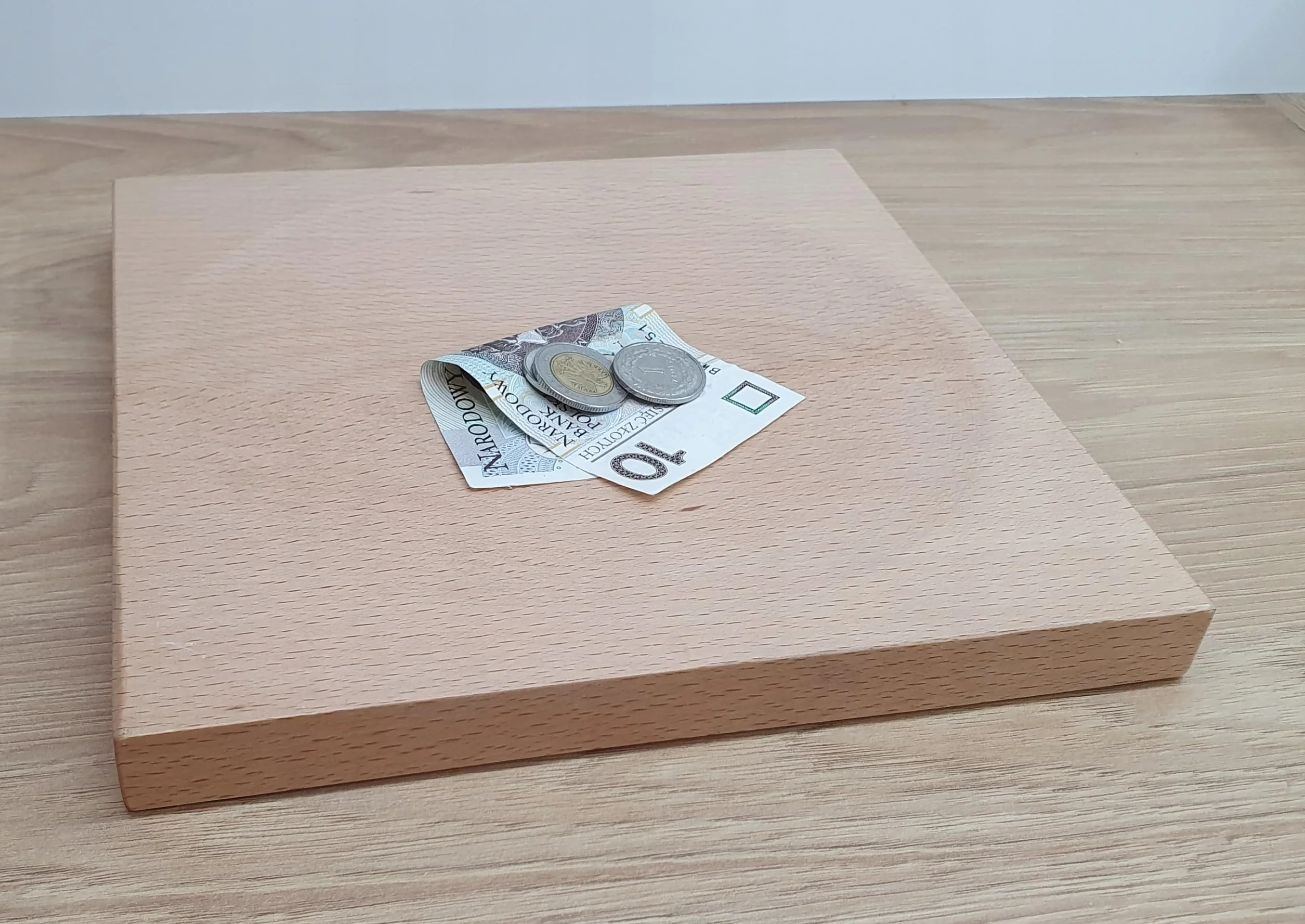 Bilonownica Podstawka Drewniana do Wydawania Reszty Bilownica na Monety Bilon do Sklepu Restauracji
