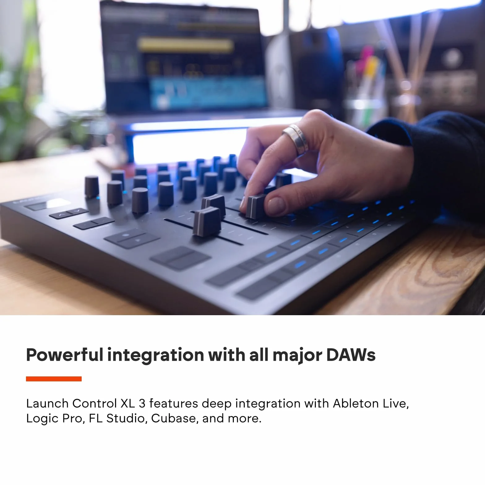 Novation Launch Control XL 3 – zasilany przez USB kontroler i mikser MIDI do integracji z DAW i sprzętem z 8 tłumikami, 24 koderami, 5-pinowymi złączami MIDI i oprogramowaniem muzycznym