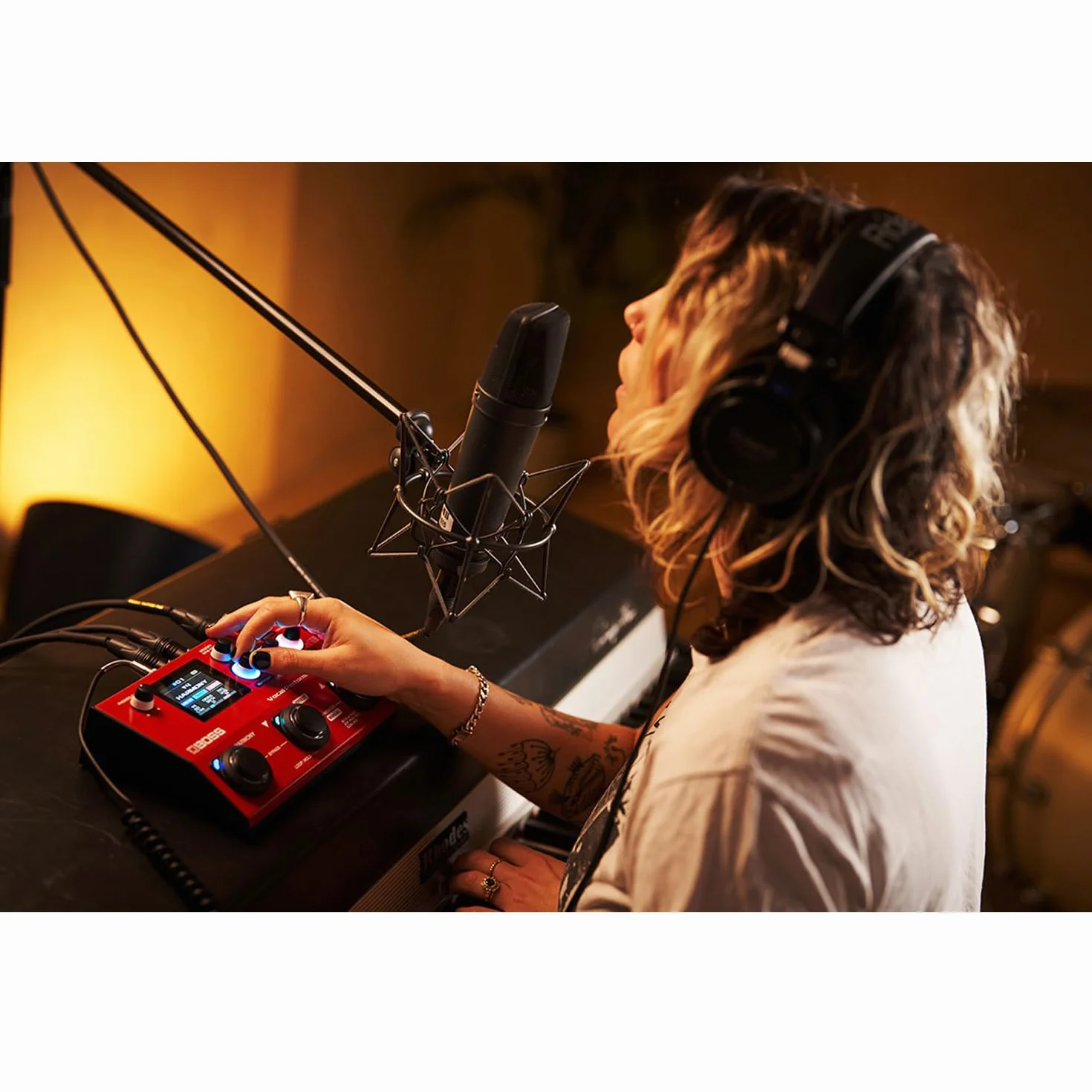 Boss VE-22 urządzenie wielofunkcyjne do śpiewu wokalnego wykonawcy + keepdrum kabel XLR