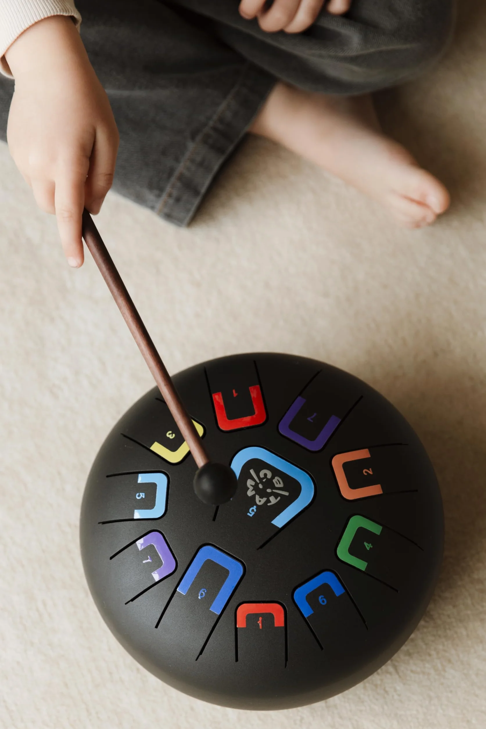 Stalowy bęben językowy tambu, 20 cm, 11 dźwięków, handpan, metalowy instrument perkusyjny, matowy czarny