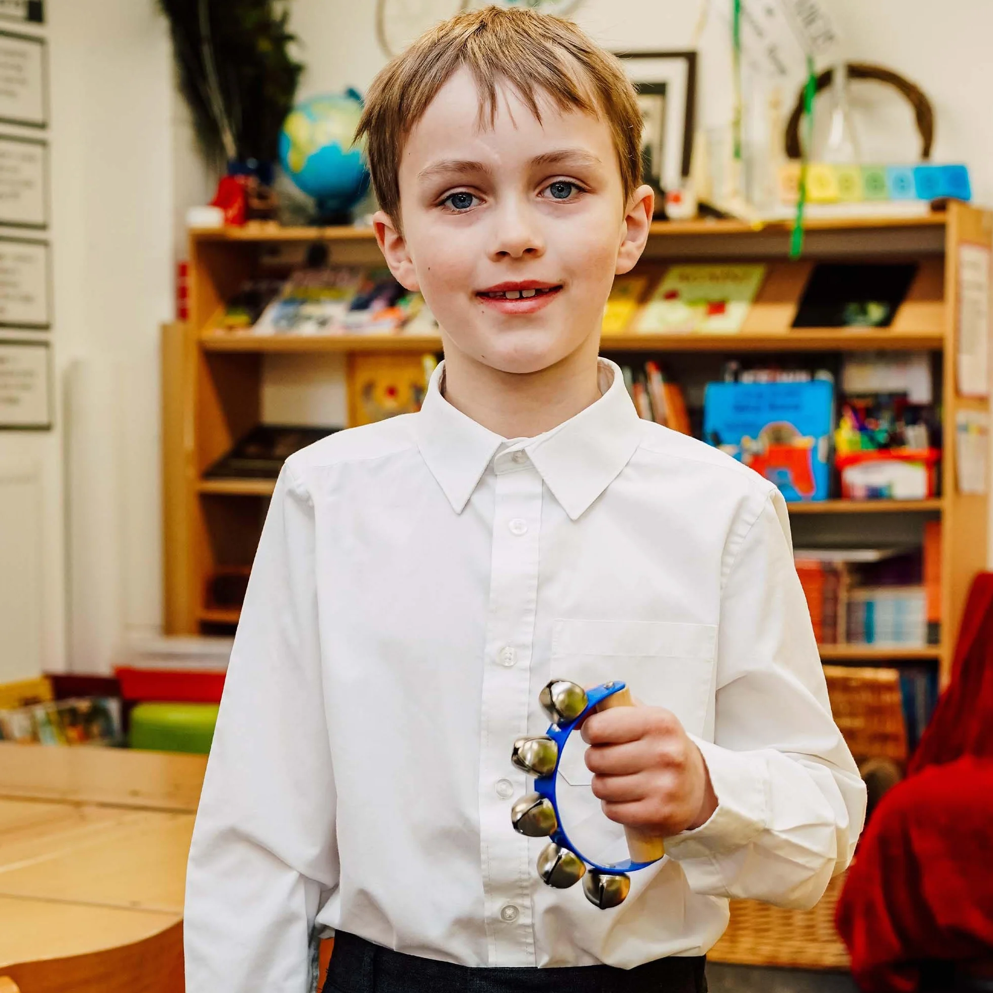 A-Star 5 Bell Jingle Shaking Sleigh Bell Dzwonek ręczny z drewnianą rączką - niebieski