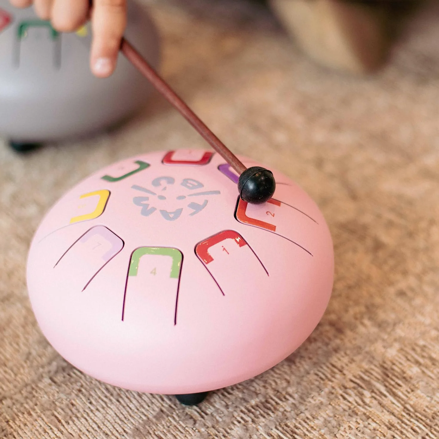 BABY TAMBU Stalowy bęben językowy 6 cali (15 cm) bęben metalowy z językami 8 notatek instrument perkusyjny (różowy - różowo-winky)
