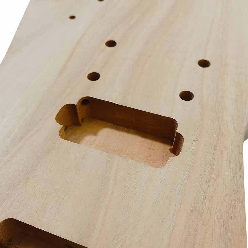 Zestaw gitarowy mahoniowy korpus szyja 22 progi 63 cm głowica bananowa Dot Inlay Set in Heel